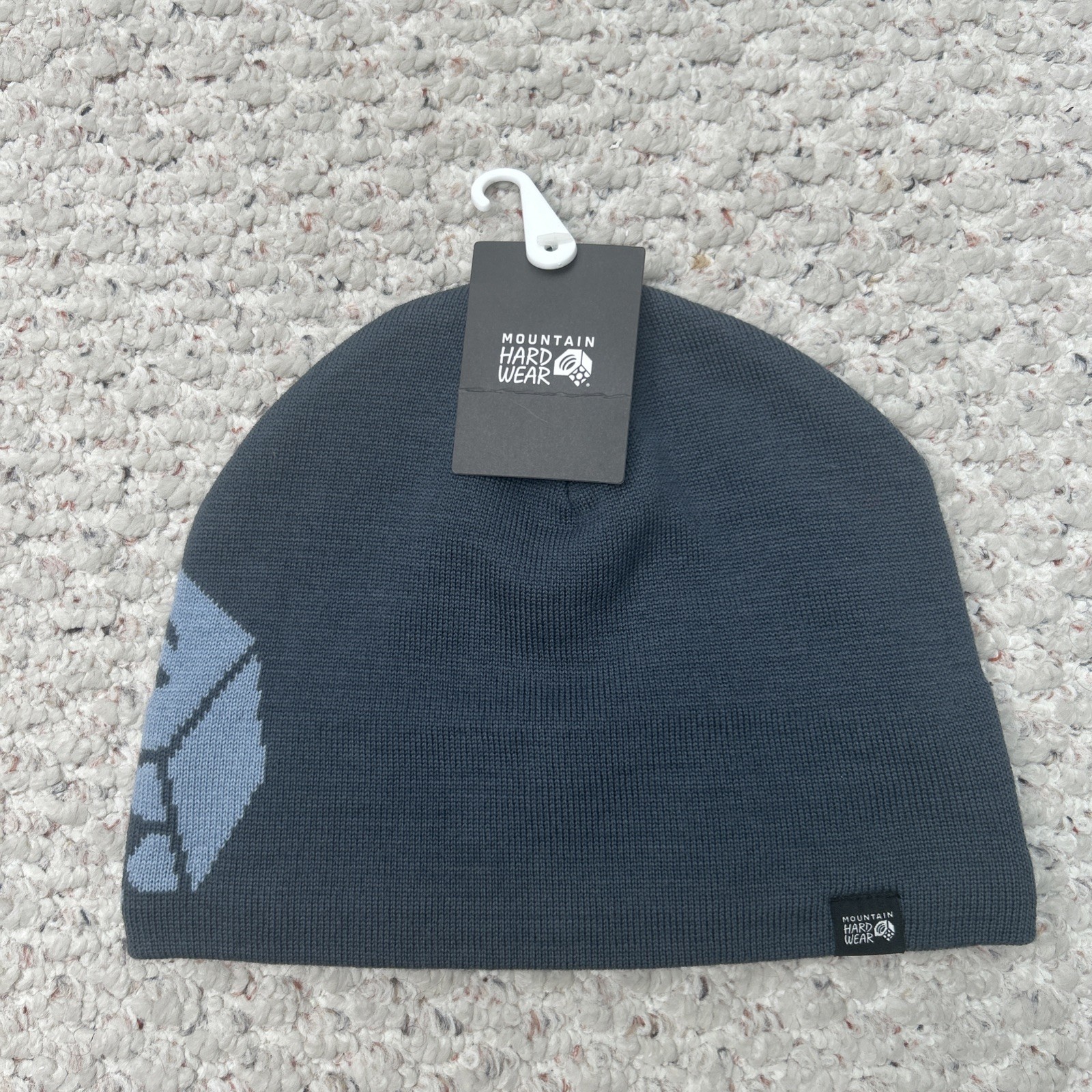 NWT $32 Mountain Hardwear Merino Wool Bluish Gray Beanie Hat