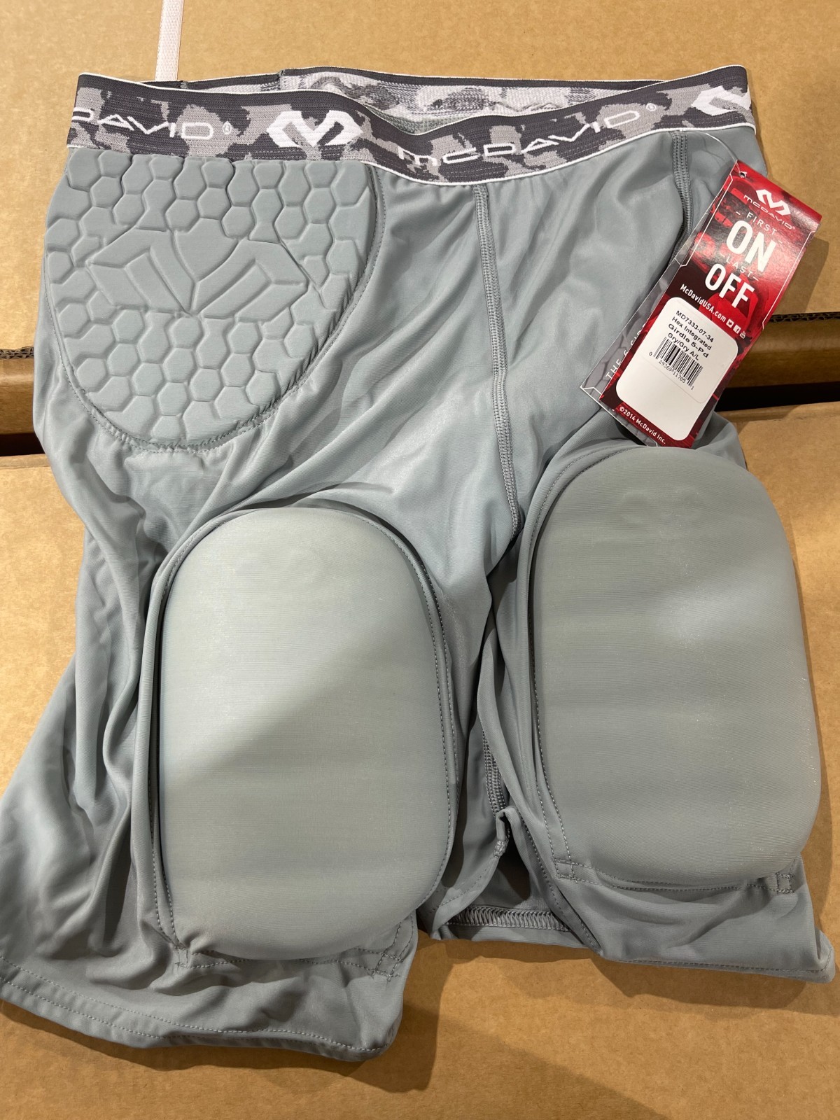 McDavid Hex Integrated 5 pad girdle grey
