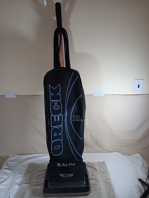 Classic Oreck Lightweight Clean And Ready For Service With New Belt And Bag Classic Oreck Lightweight Clean And Ready For Service With New Belt And Bag