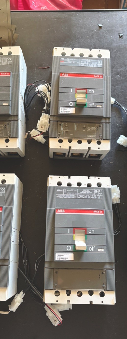 A Working Breaker ABB SACE S5 S5N PR211 Breaker 3 Pole 400A Amp600V AD-9312