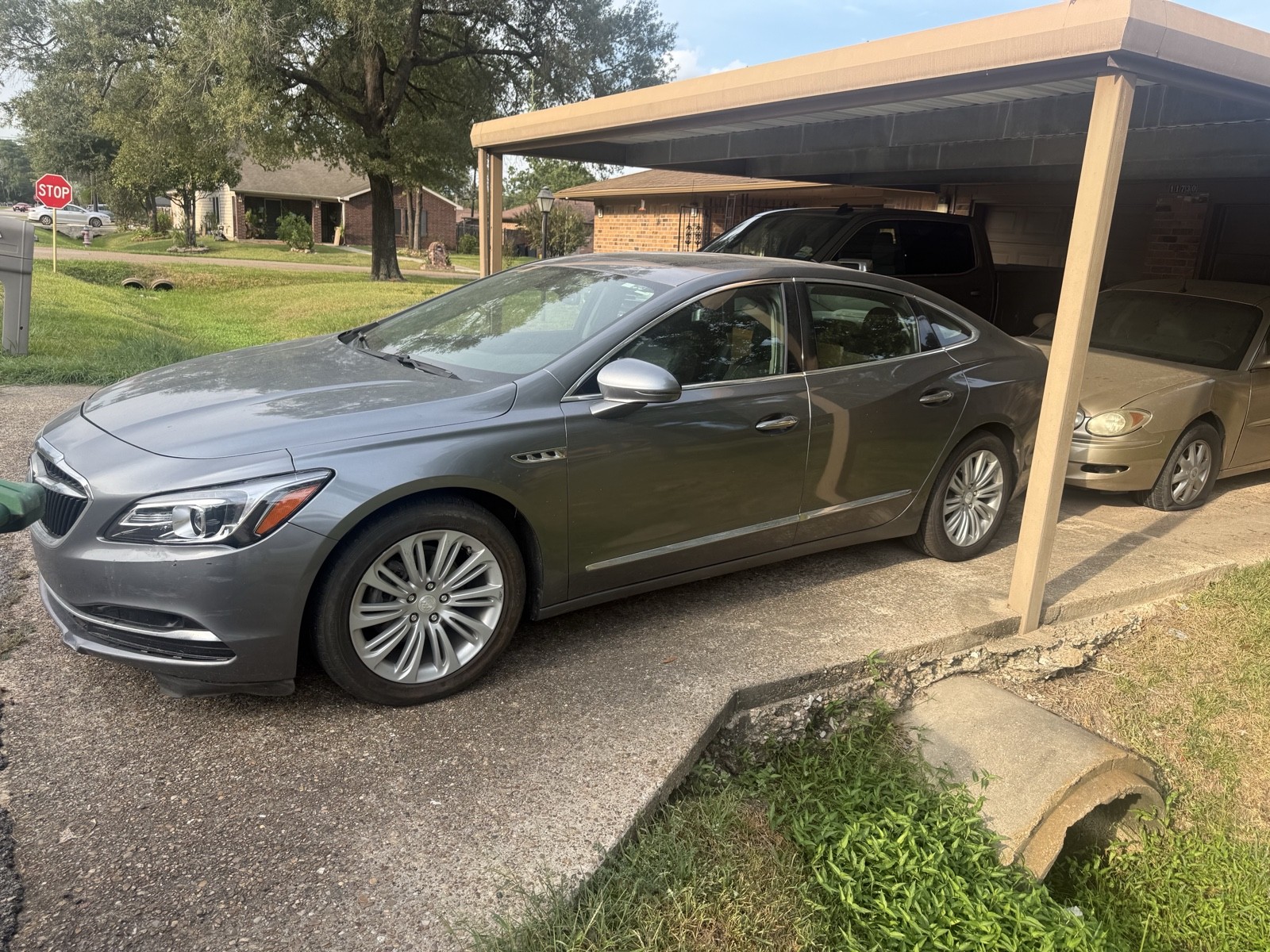 2018 Buick Lacrosse ESSENCE