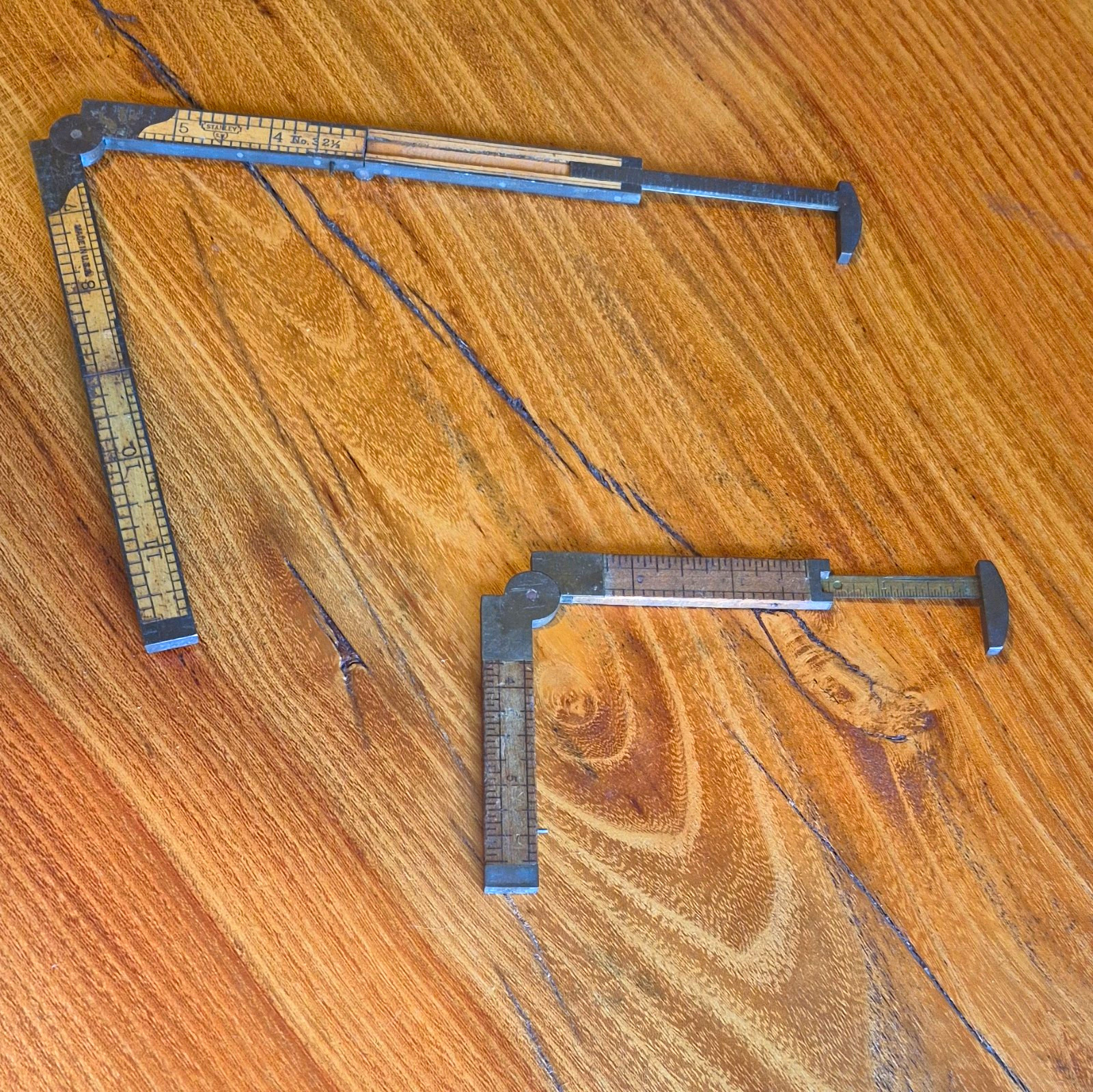 Stanley Vintage Original No. 3 2 1/2 Folding and No. 36 Wooden Rule Lot of 2 Stanley Vintage Original No. 3 2 1/2 Folding and No. 36 Wooden Rule Lot of 2