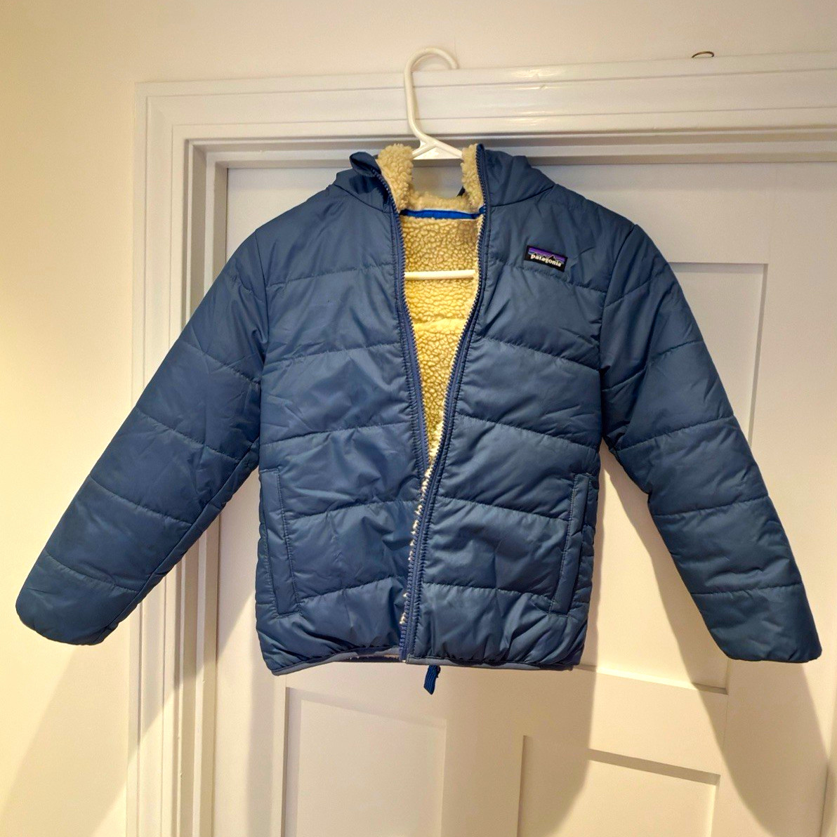 Patagonia Kids Blue Hooded Insulated Puffer Full Zip Jacket Size XS