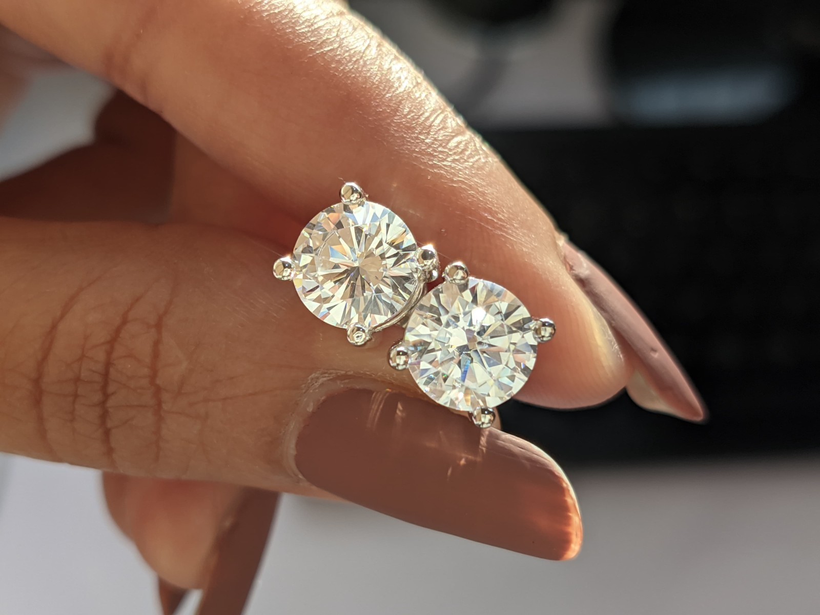 2.00 Ct D VVS2 Round Lab Grown Diamond Studs  14k Gold Yellow IGI Certified
