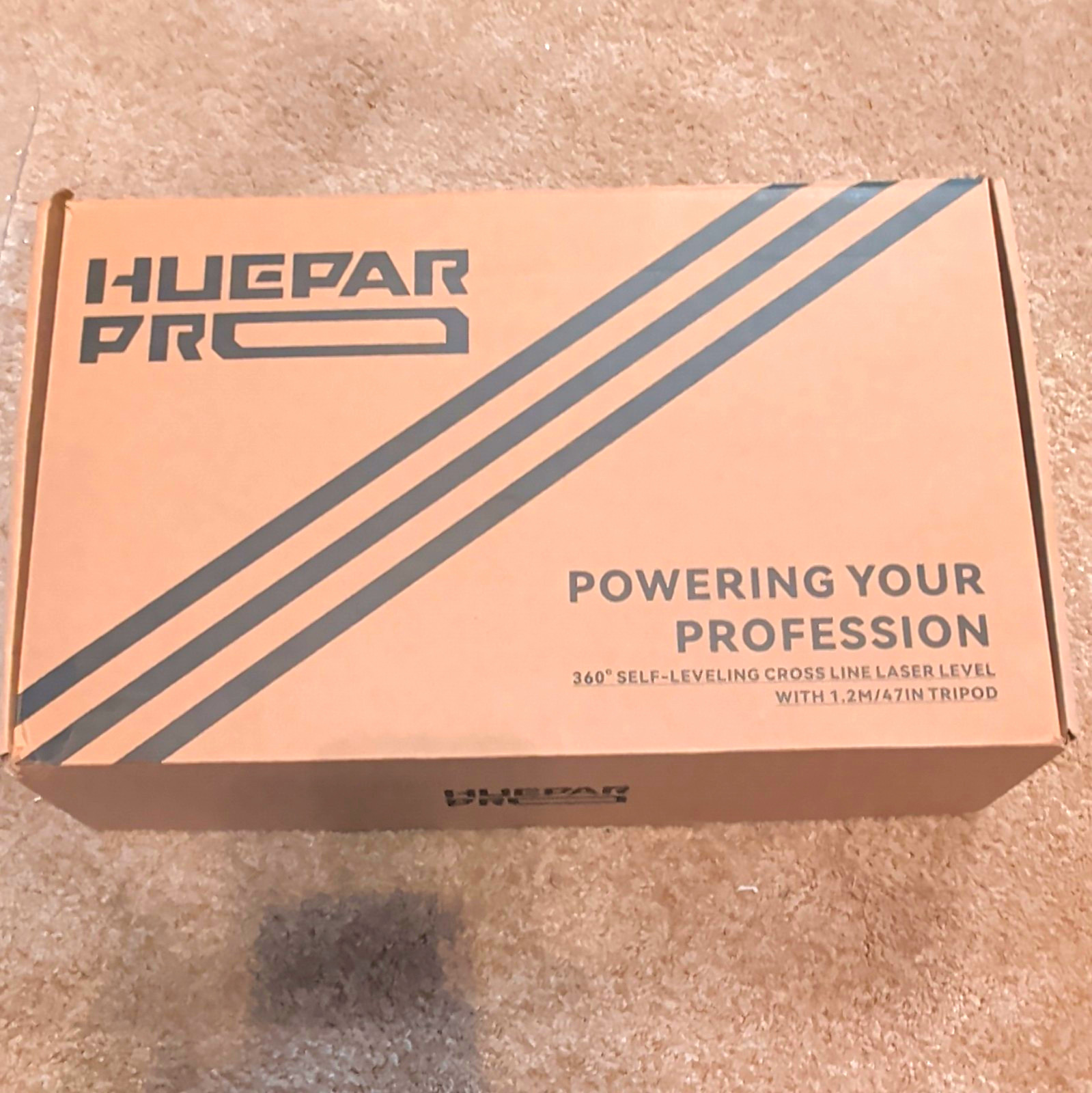 Huepar Pro 360° Self-Leveling Cross-Line Laser Level Kit w/ 47in Tripod