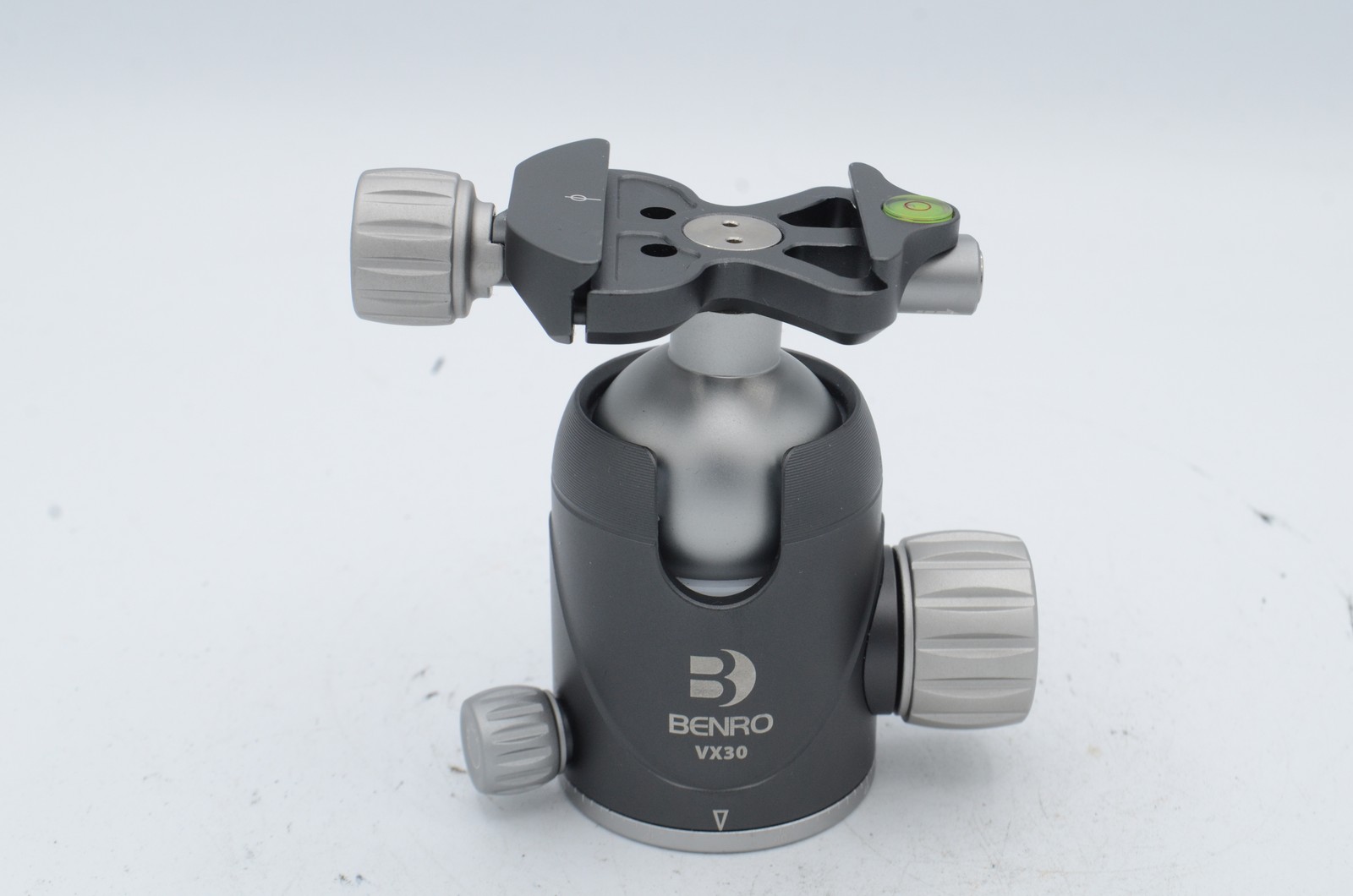 Benro VX30 Two Series Arca-Type Aluminum Ball Head [Made In China]
