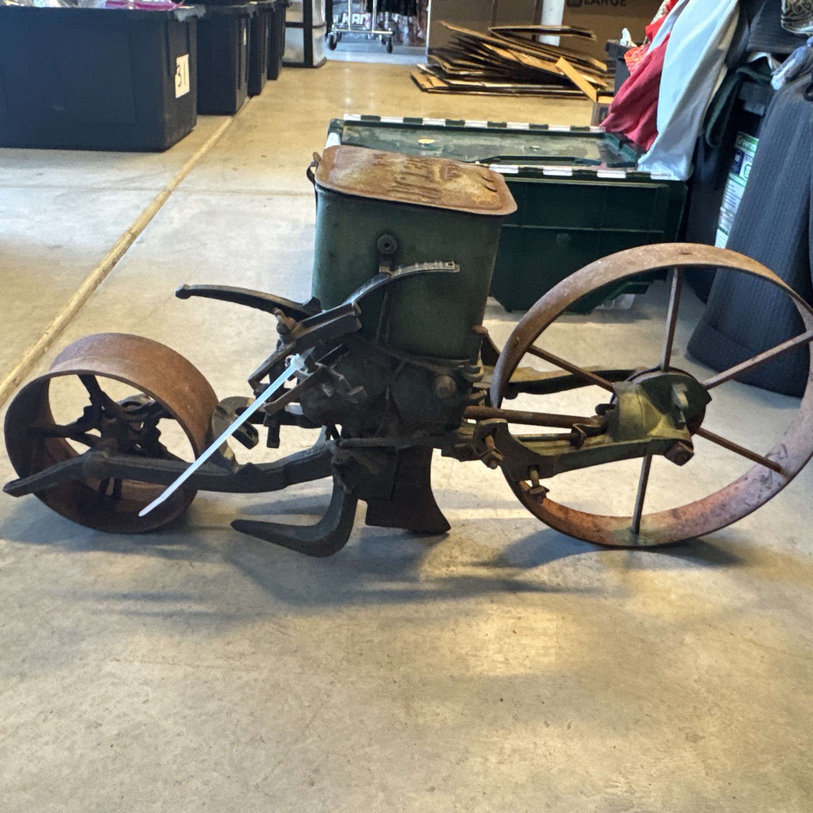 Vintage Planet Jr No 4 Seeder USA Made Farmercore Antique With 2 Spare Gears