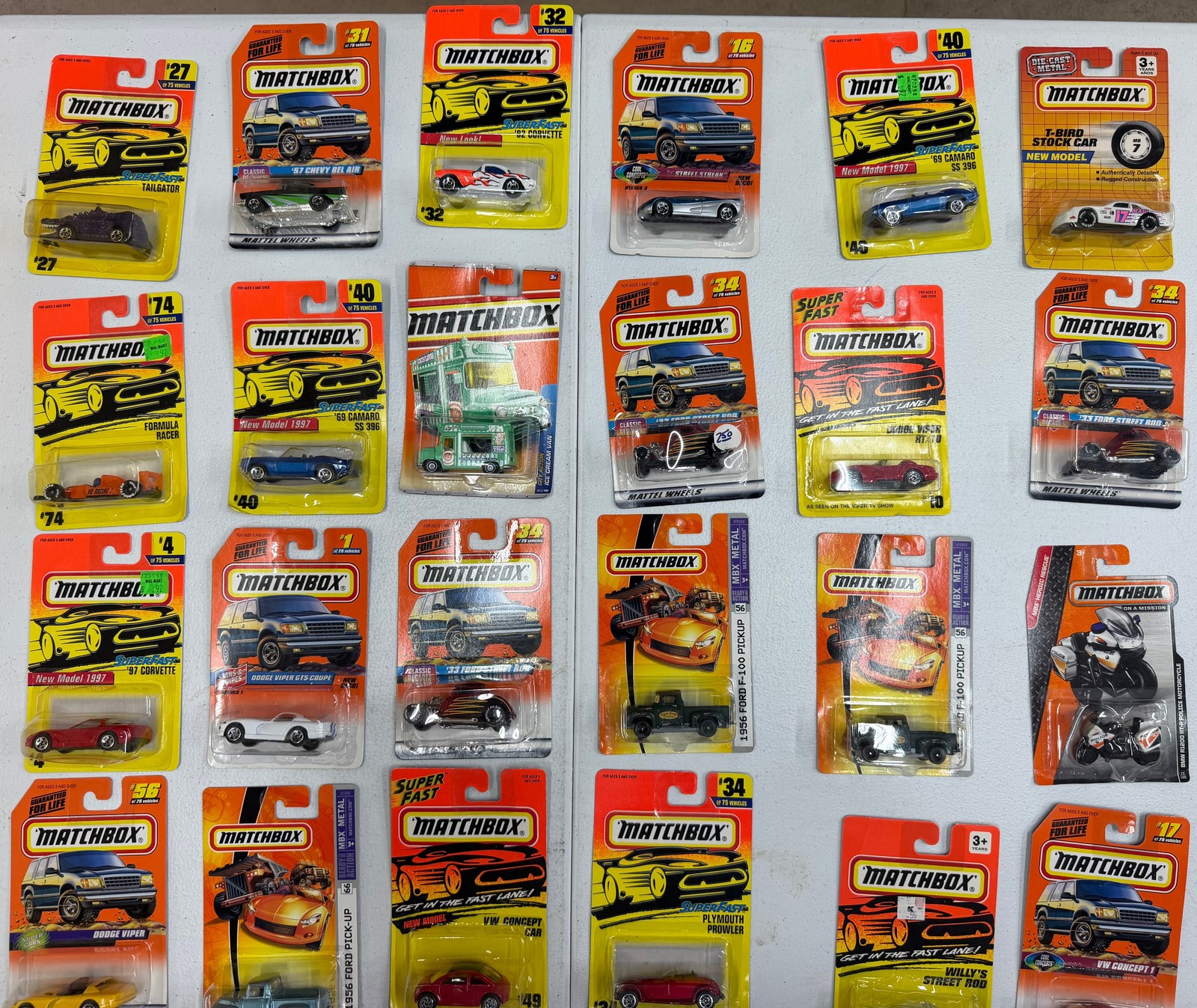 25 Matchbox Lot 1990s NOC SuperFast 1997 75 Challenge MBX Metal Vintage Carded