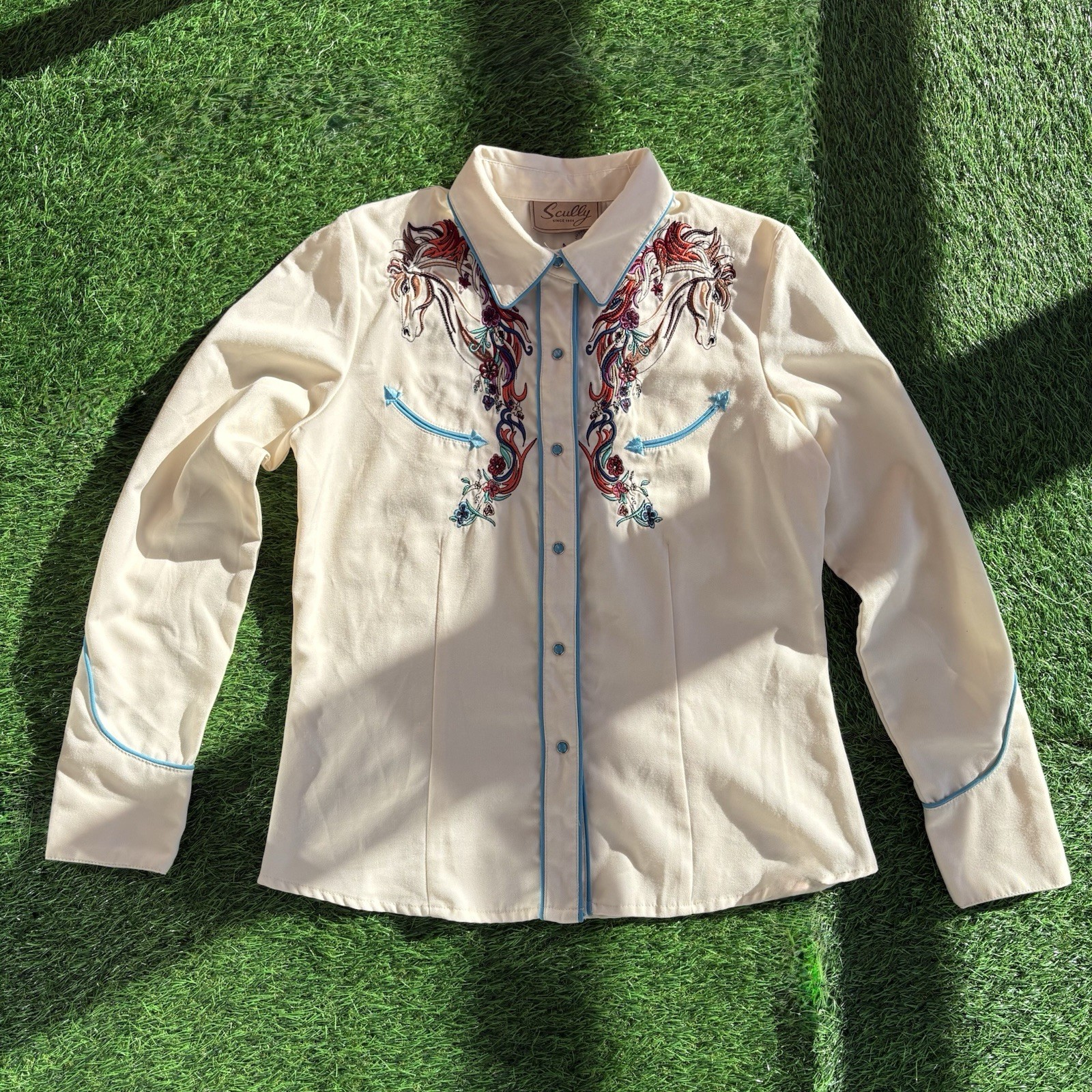 Scully Western Cowgirl Rodeo Cream Pearl Snap Embroidered Horse Equestrian Small