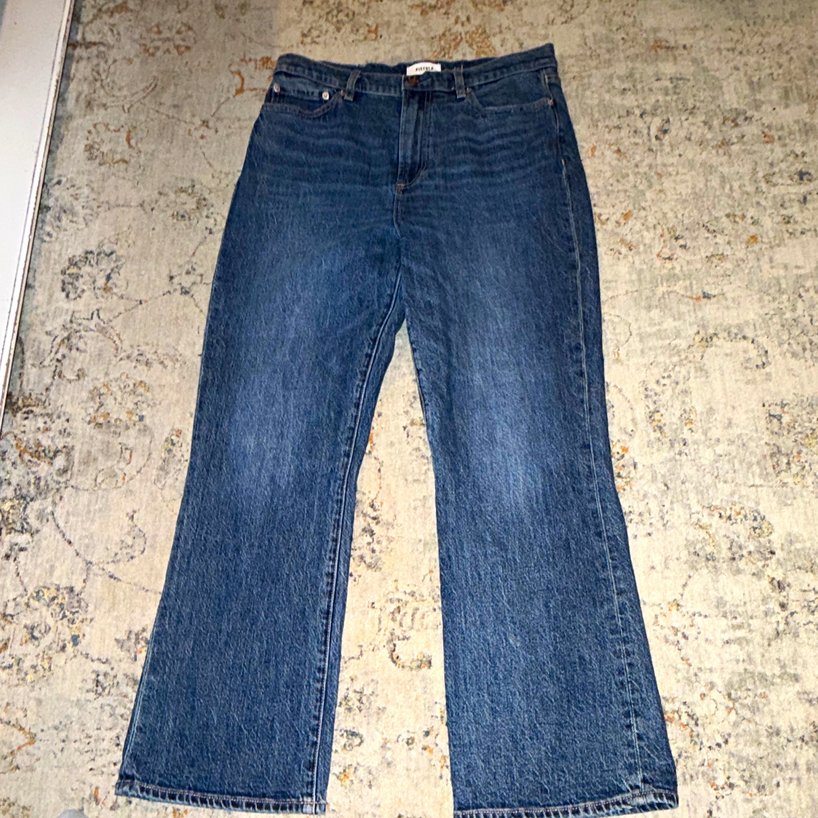 Pistola Women’s Straight Leg Jeans Medium Wash Blue Denim Stretch 5-Pocket A212 Pistola Women’s Straight Leg Jeans Medium Wash Blue Denim Stretch 5-Pocket A212