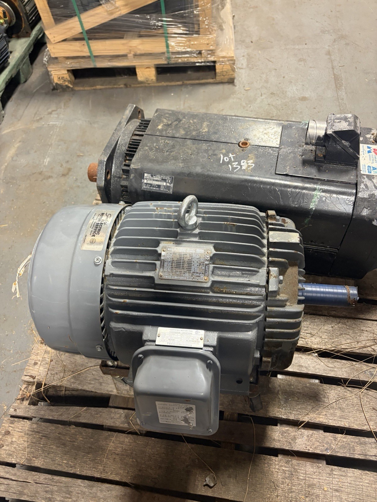 NEW NO BOX TECO WESTINGHOUSE MOTOR  AEHH8P NP0152 15HP 11KW 60/50HZ 3525RPM 3PH