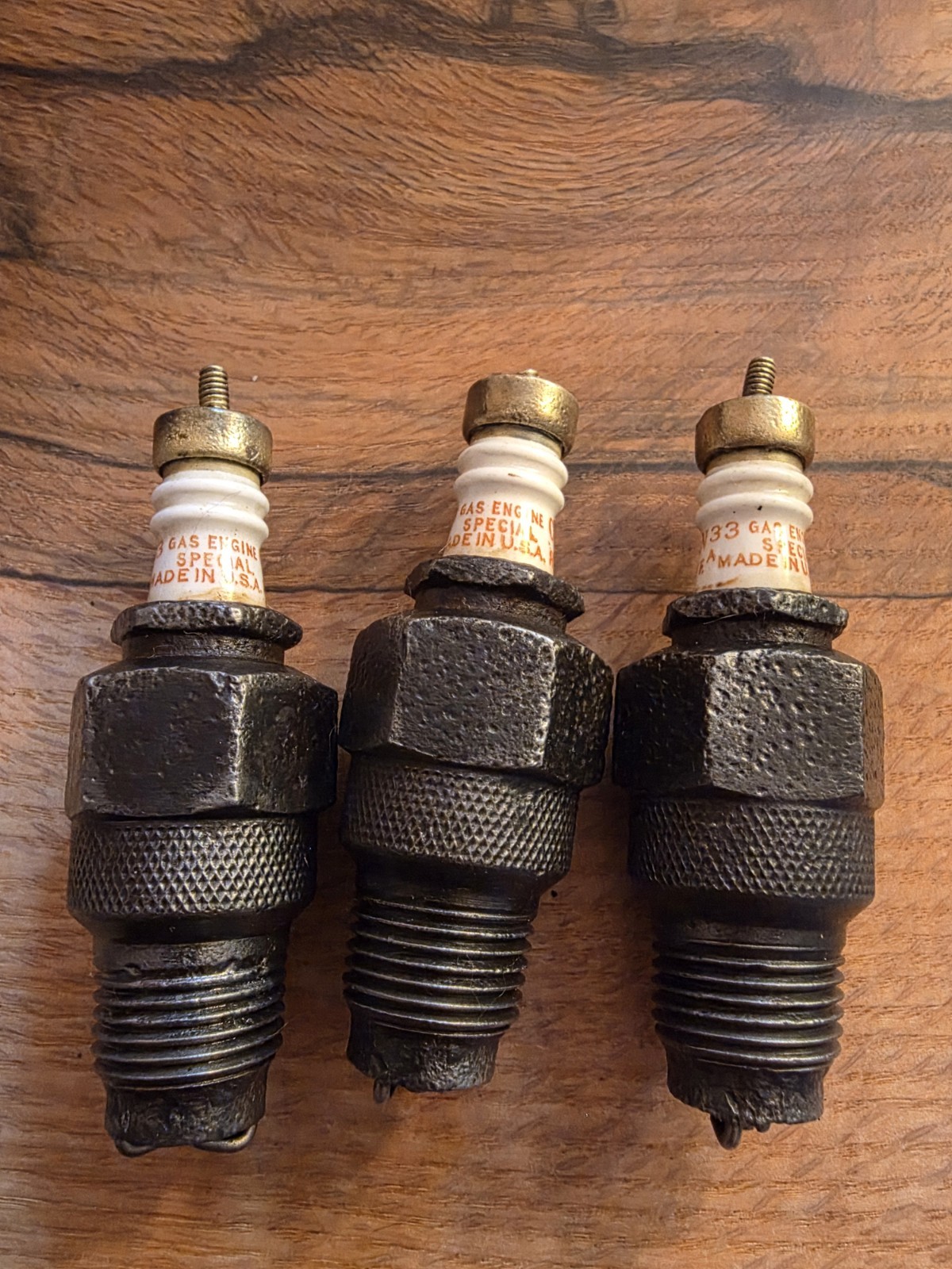 Vintage Antique Champion #33 Gas Engine Special Hit Miss Spark Plug w/ Brass Top Vintage Antique Champion #33 Gas Engine Special Hit Miss Spark Plug w/ Brass Top