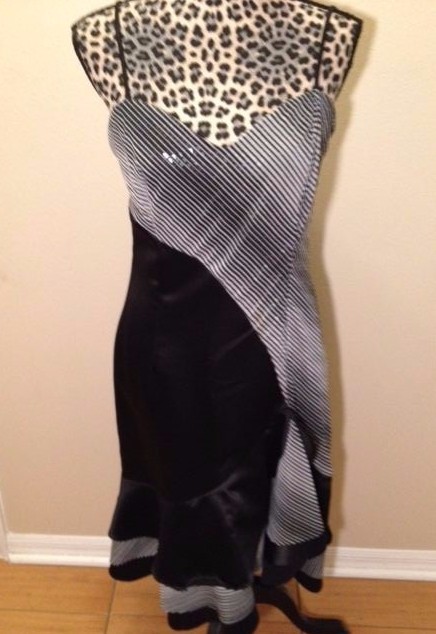 PELICANA - BLACK WHITE SPAGHETTI DRESS - M