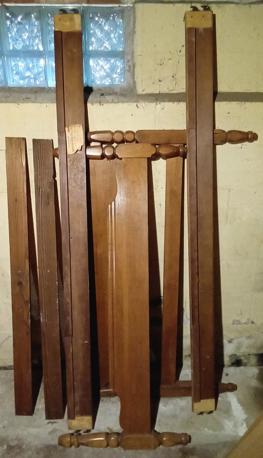 Antique Full/Double Solid Wood Bed Frame w/head & footboard ☆ 76\ Antique Full/Double Solid Wood Bed Frame w/head & footboard ☆ 76\