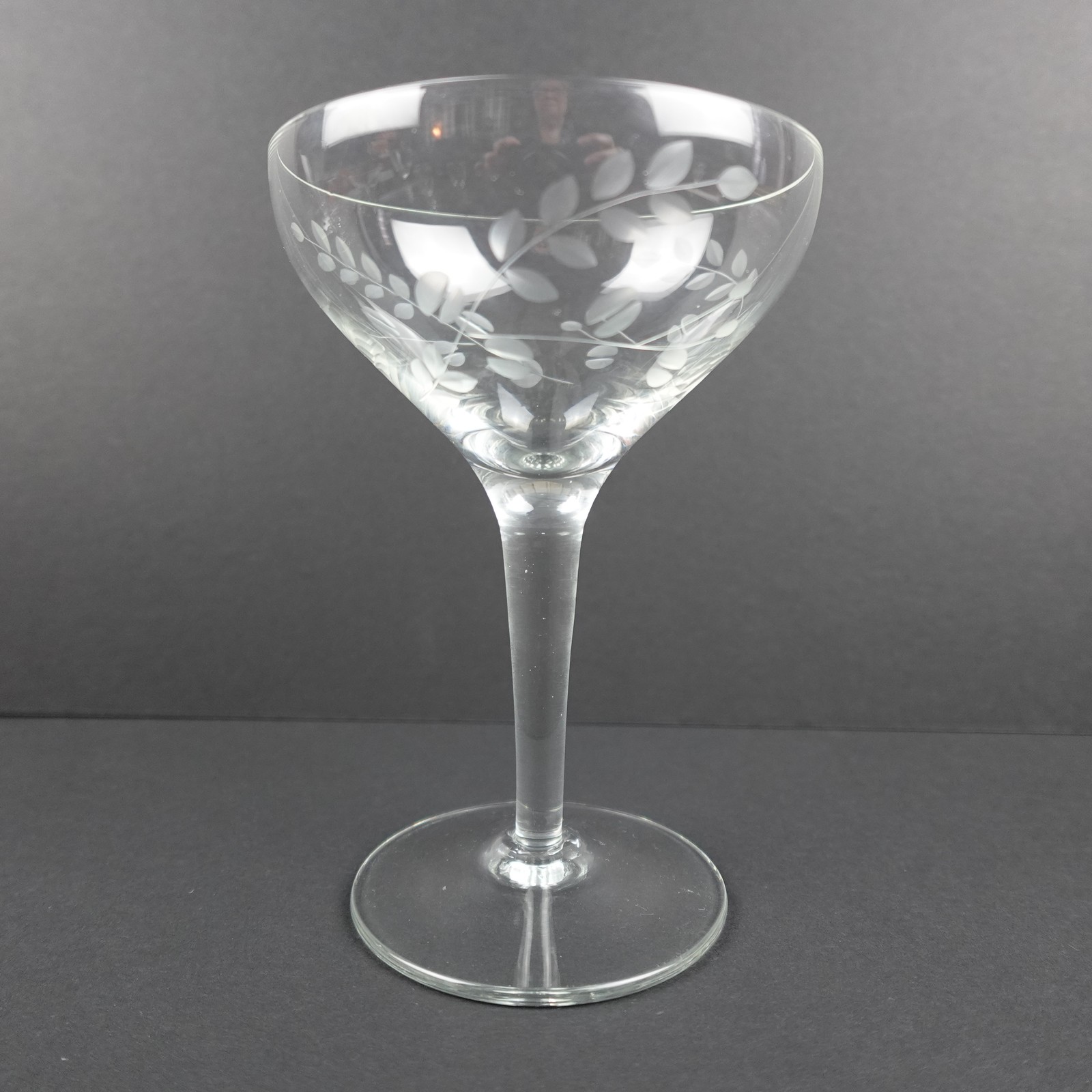 Vintage Etched Leaf Clear Glass Coupe Cocktail Martini Champagne Glass