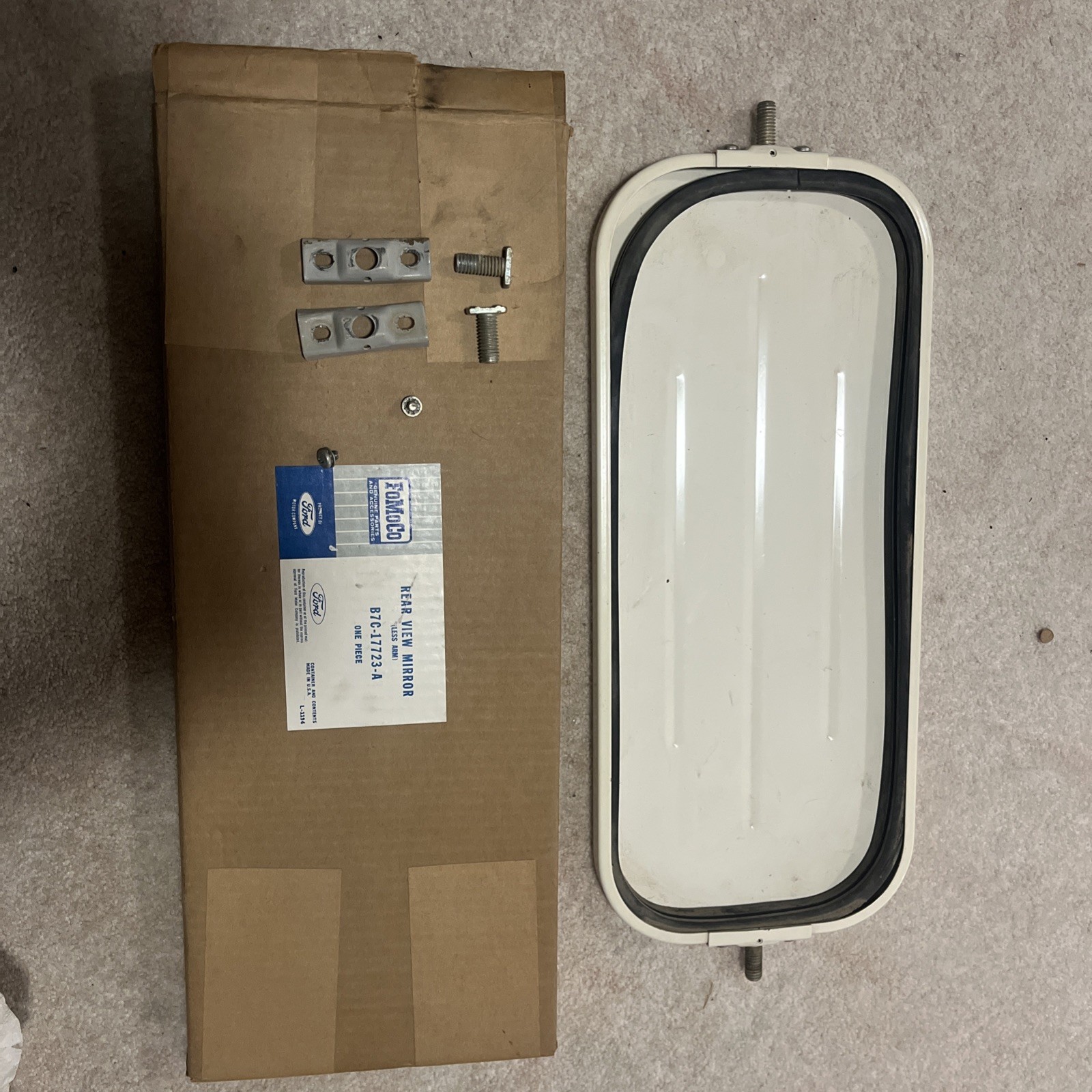 B7C-17723-A FOMOCO FORD REAR VIEW MIRROR No Glass OEM NOS