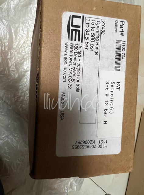 1PCS New United Electric Controls（UE） H100-704 pressure switch