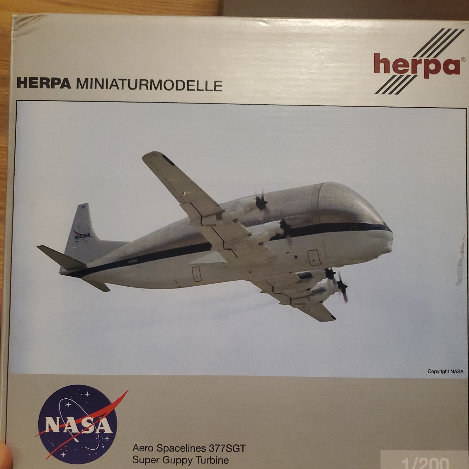 Herpa Wings NASA Aero Spacelines 377SGT Super Guppy Turbine N941NA 1:200, 553179 Herpa Wings NASA Aero Spacelines 377SGT Super Guppy Turbine N941NA 1:200, 553179