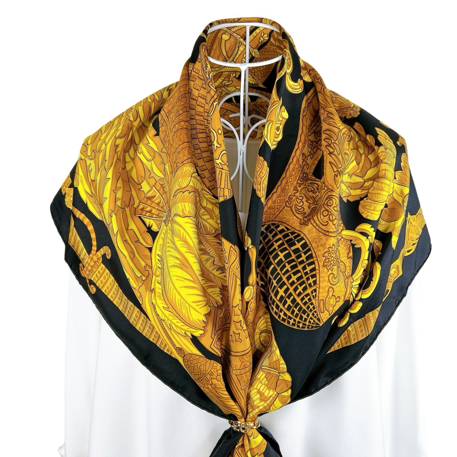 VTG HERMES Carre 90 Silk Scarf \