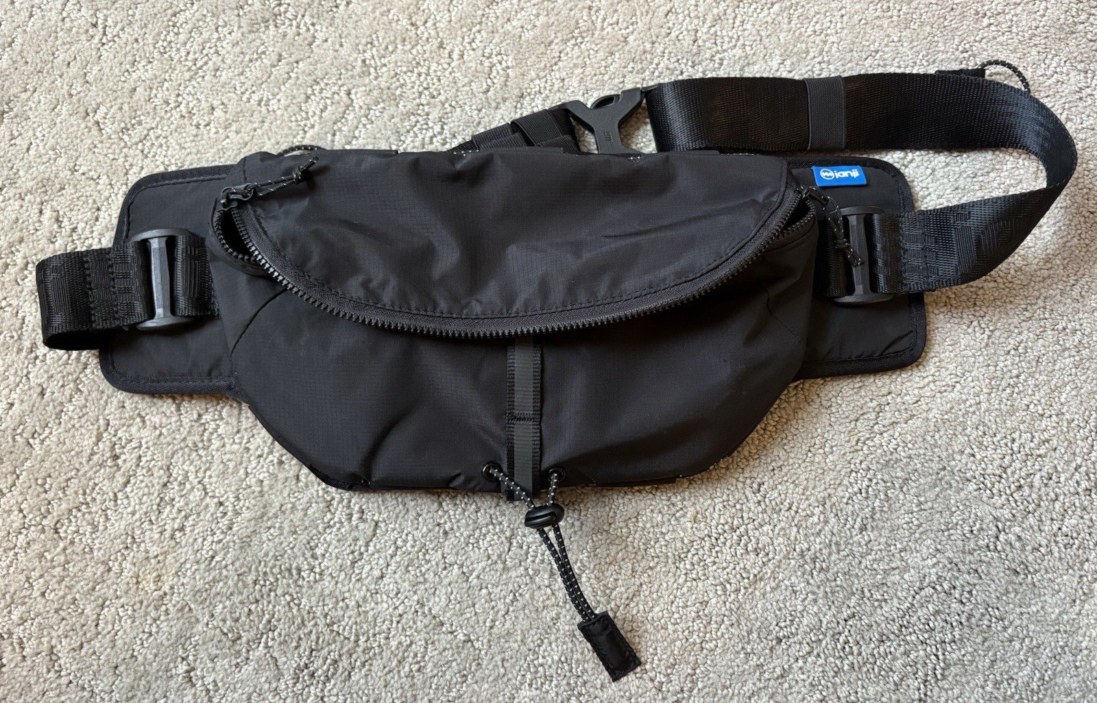Janji Multipass Sling Bag Black2L Running Fanny Pack Crossbody Waist Bag Ripstop Janji Multipass Sling Bag Black2L Running Fanny Pack Crossbody Waist Bag Ripstop