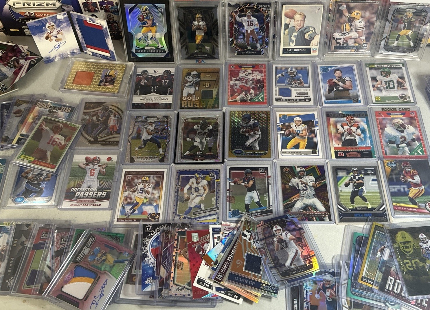 NFL football 200 card lot rookies numbered autos patch SP parallels base READ💎 NFL football 200 card lot rookies numbered autos patch SP parallels base READ💎