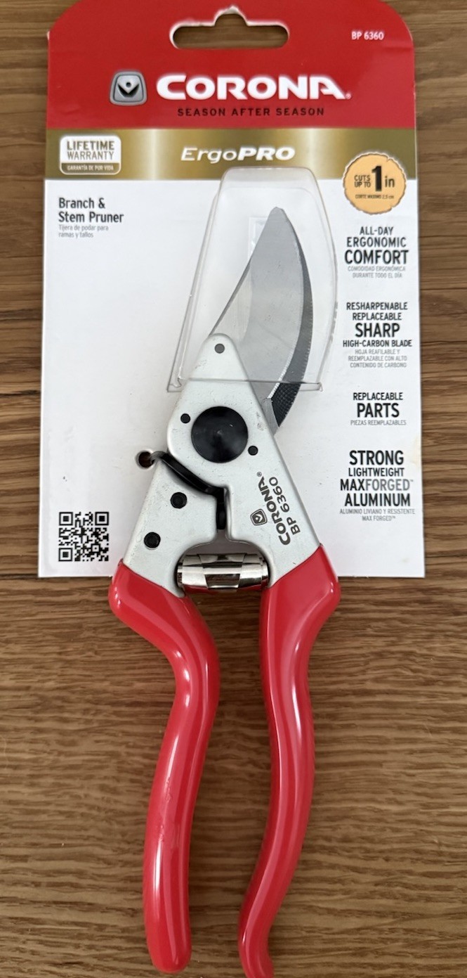 Corona ErgoPRO Branch Pruner BP 6360 High Carbon Steel Red Forged Aluminum Corona ErgoPRO Branch Pruner BP 6360 High Carbon Steel Red Forged Aluminum