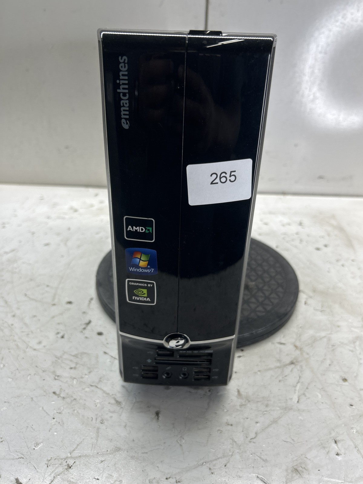 eMachines EL1352G AMD Sempron 145 2.80GHz 2GB NO HDD