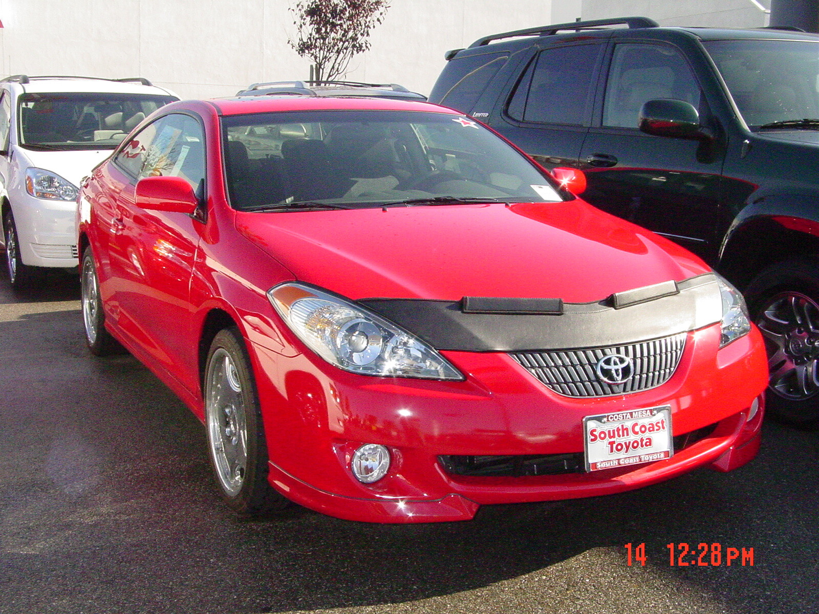 Colgan Premium Sport Hood Bra Mask Fits Toyota Camry Solara 2004-2006 Colgan Premium Sport Hood Bra Mask Fits Toyota Camry Solara 2004-2006
