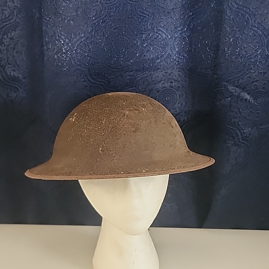 Vintage Estate Original WW1 WWI US American M-1917 Brodie Doughboy Helmet C181