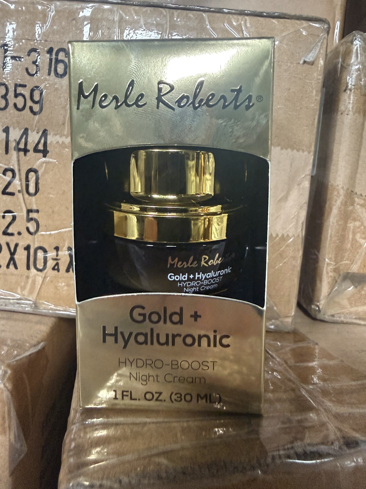 6 Lot case Merle Roberts Gold + Hyaluronic Hydro-Boost Night Cream 1 oz / 30 Ml 6 Lot case Merle Roberts Gold + Hyaluronic Hydro-Boost Night Cream 1 oz / 30 Ml