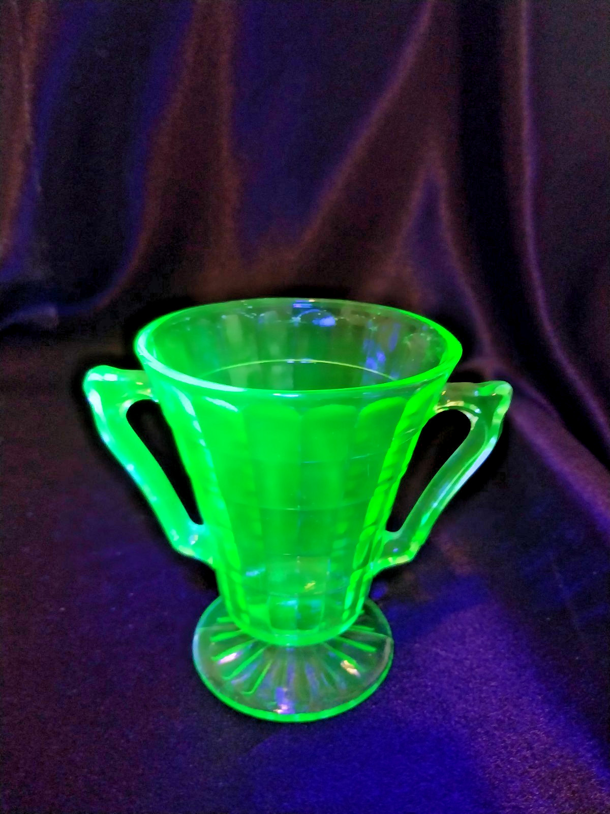 Vintage Anchor Hocking Block Optic Green Uranium Glass Sugar Bowl 1929-33