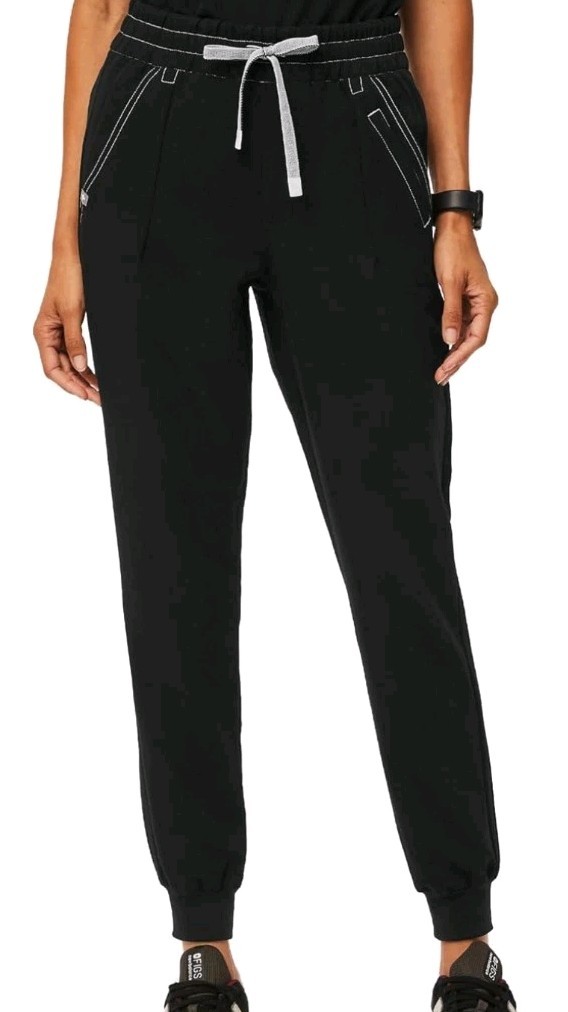 Figs Technical Collection Tatu High Waist Slim Cargo Joggers Black M Petite NWT Figs Technical Collection Tatu High Waist Slim Cargo Joggers Black M Petite NWT