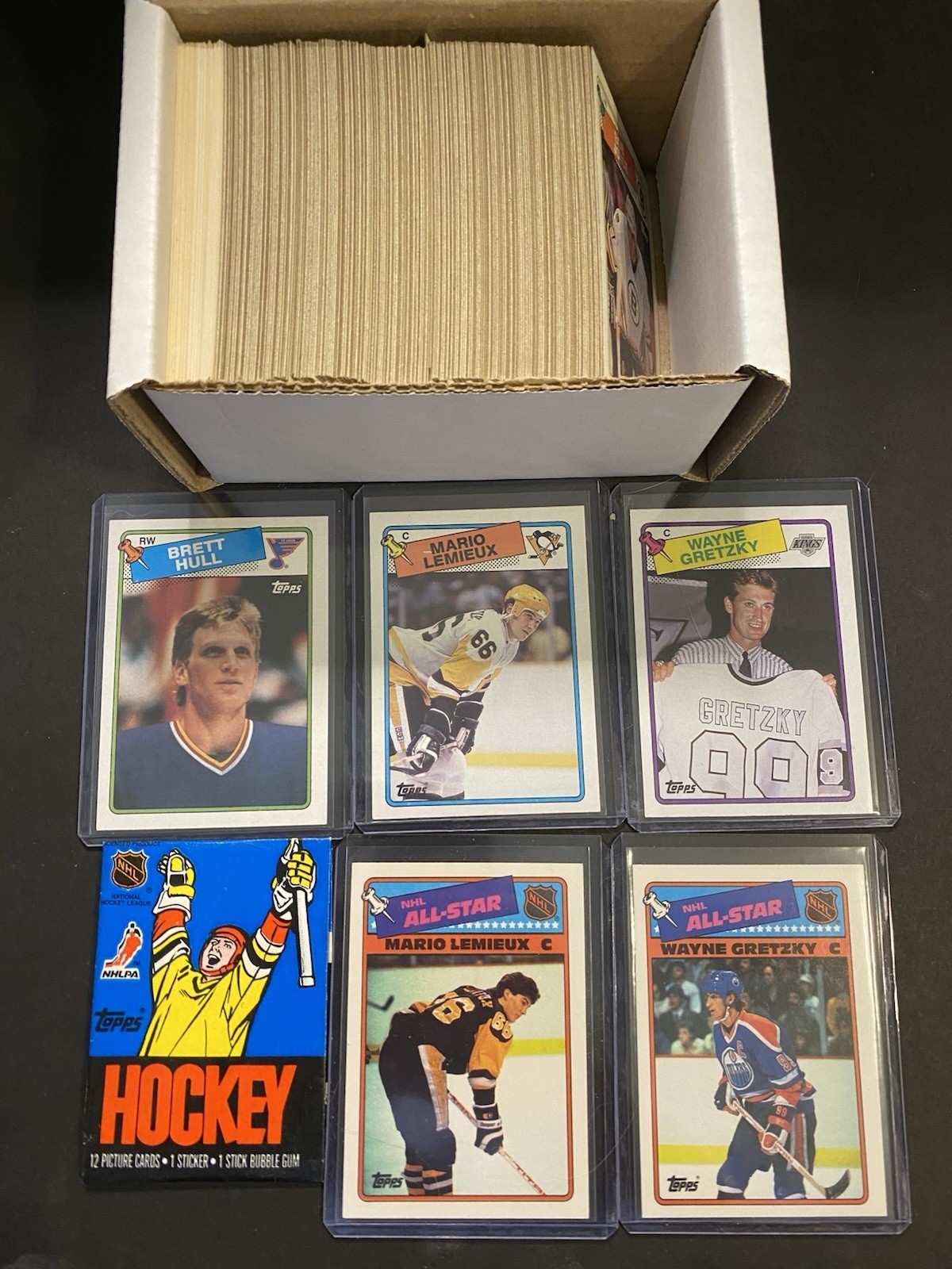 1988-89 Topps NHL Hockey Complete Set 198 wtih All Star & Helmet Stickers 33 1988-89 Topps NHL Hockey Complete Set 198 wtih All Star & Helmet Stickers 33