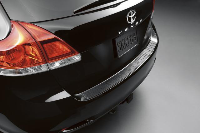 OEM 2009- 2015 TOYOTA VENZA REAR BUMPER PROTECTOR PAD PT278-0T091