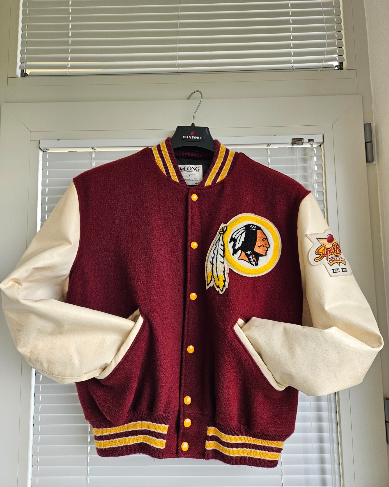 vintage Delong varsity jacket NFL team Washington Redskins Commanders vintage Delong varsity jacket NFL team Washington Redskins Commanders