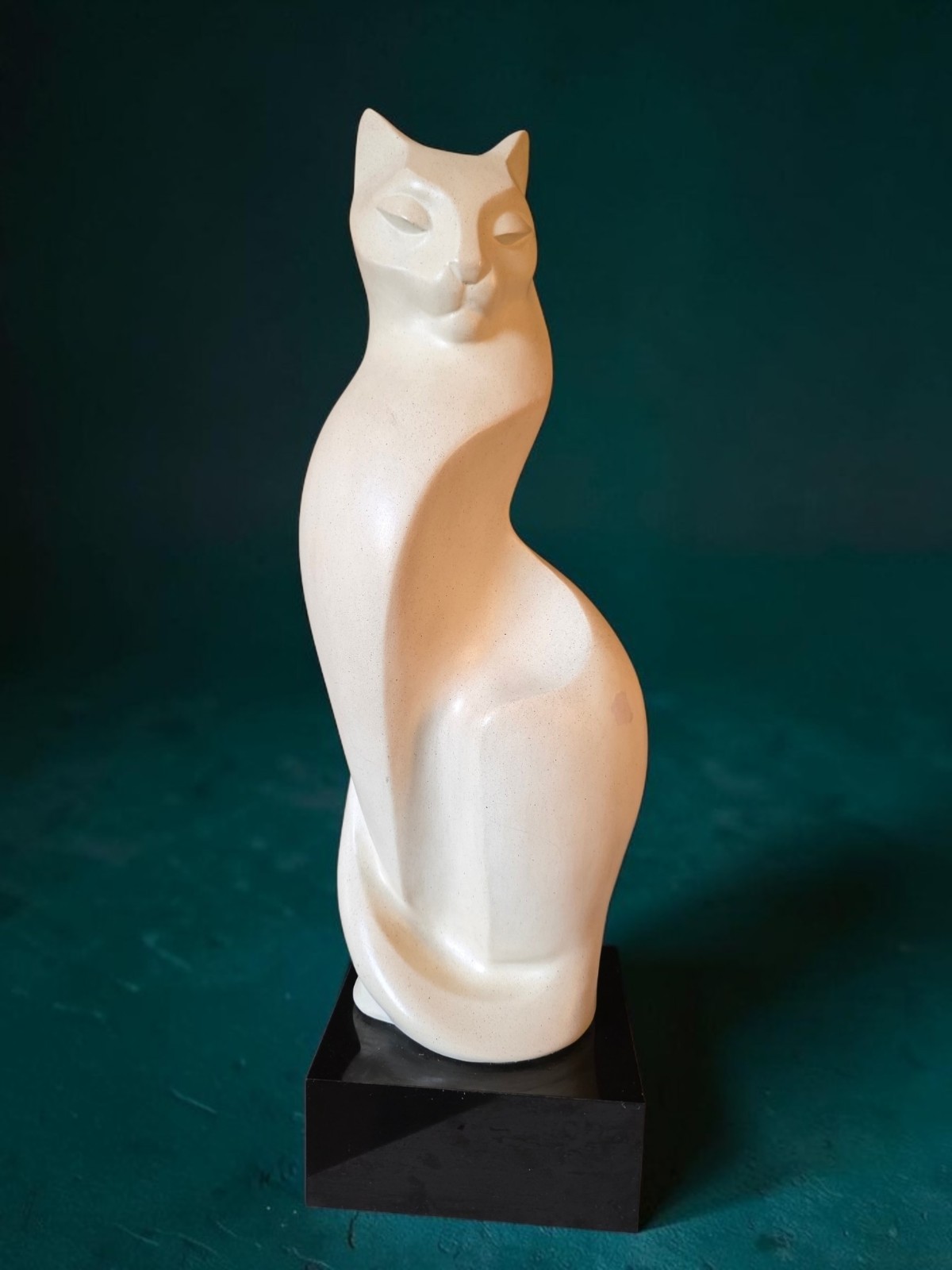 Rare Alexsander Danel Magic Cat Austin Productions 23.5\