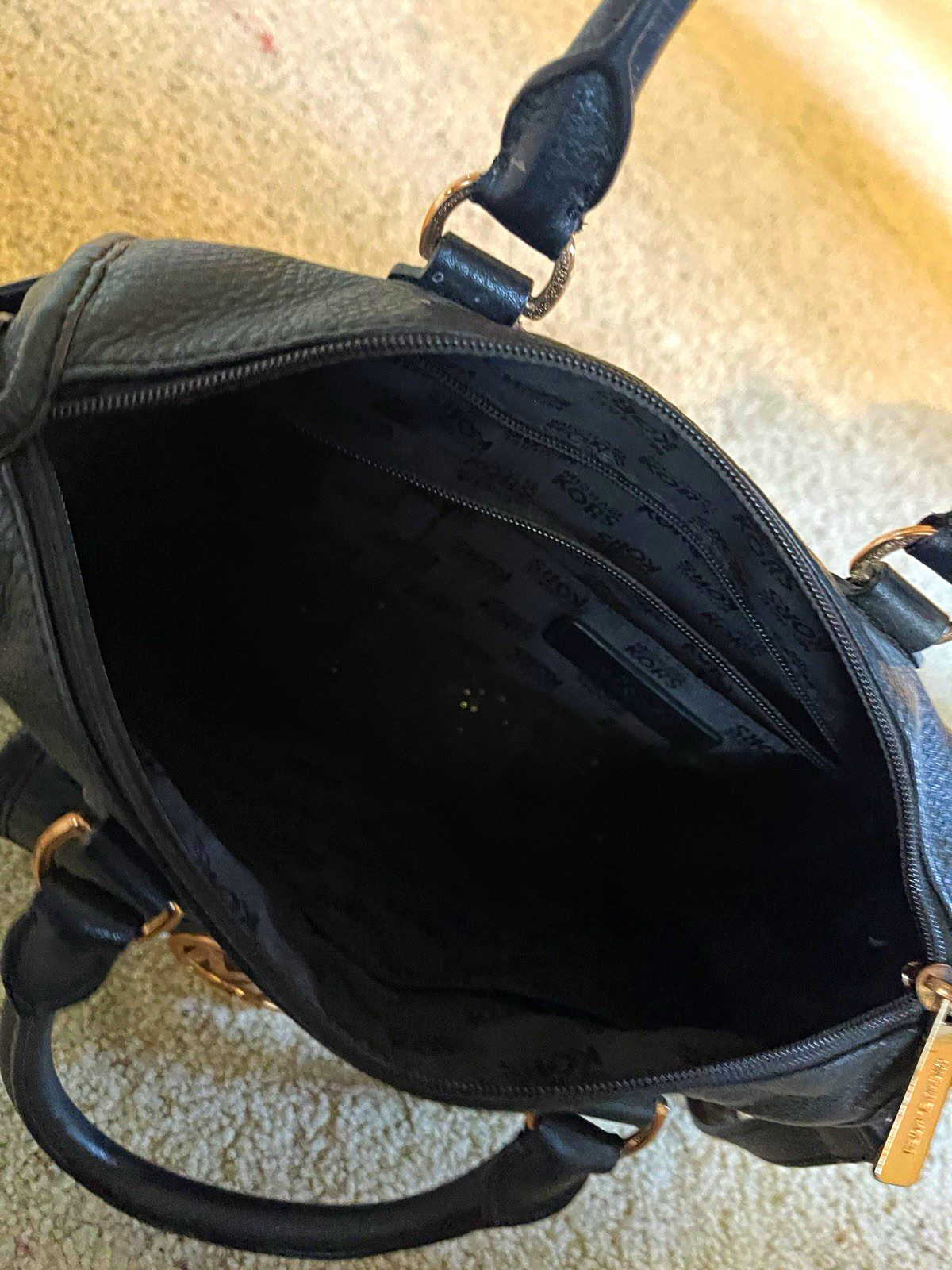 Michael Kors Black Pebbled Satchel Top Handle MK Logo Zip w/ Detachable Strap Michael Kors Black Pebbled Satchel Top Handle MK Logo Zip w/ Detachable Strap
