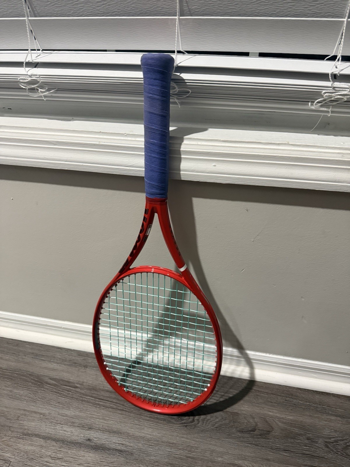 Wilson Defyer 98 Pro 4 3/8, Great Condition 9.1/10