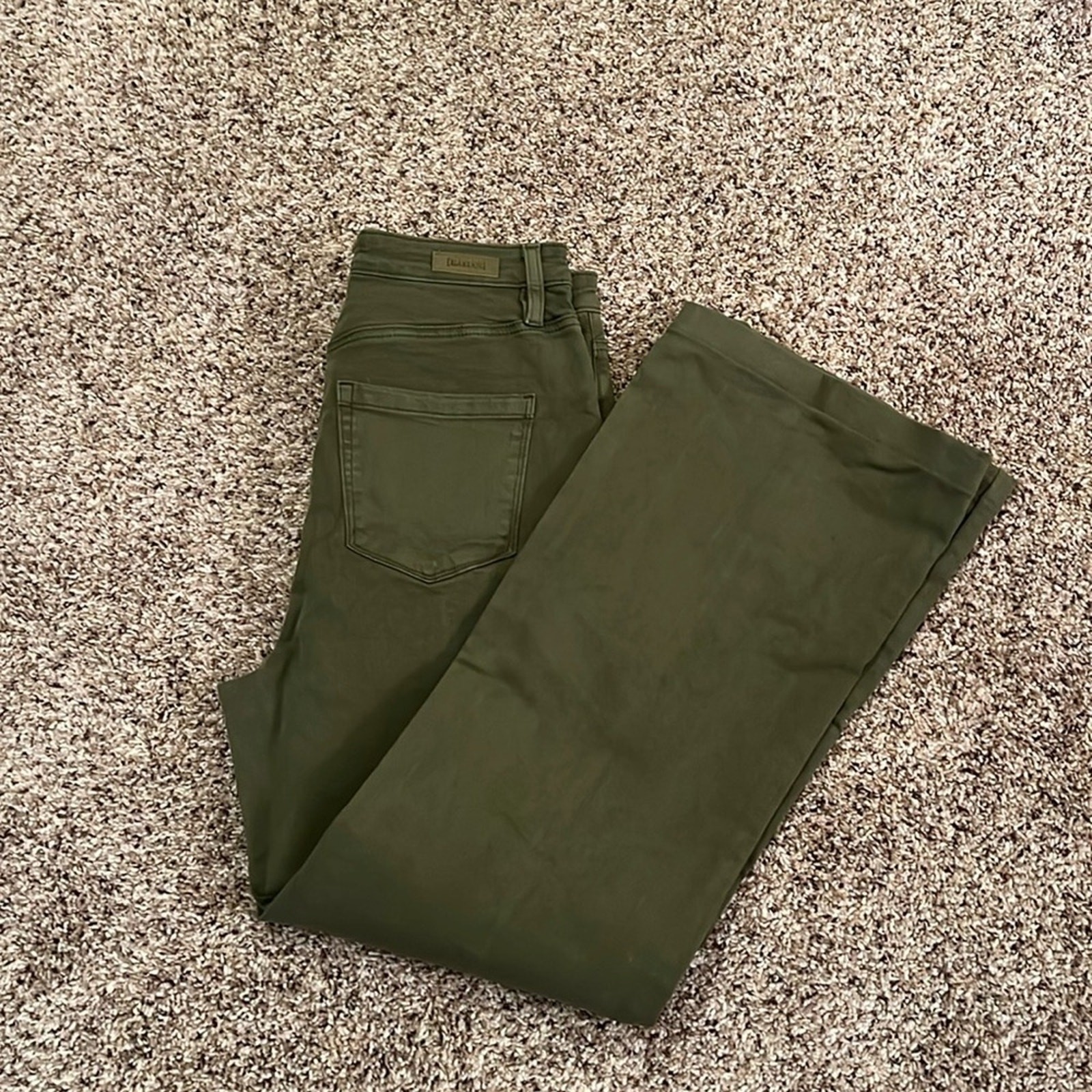 Blank NYC Green Denim Women’s Size 30 Green, Wide Legs. Button Fly. Super Cute Blank NYC Green Denim Women’s Size 30 Green, Wide Legs. Button Fly. Super Cute