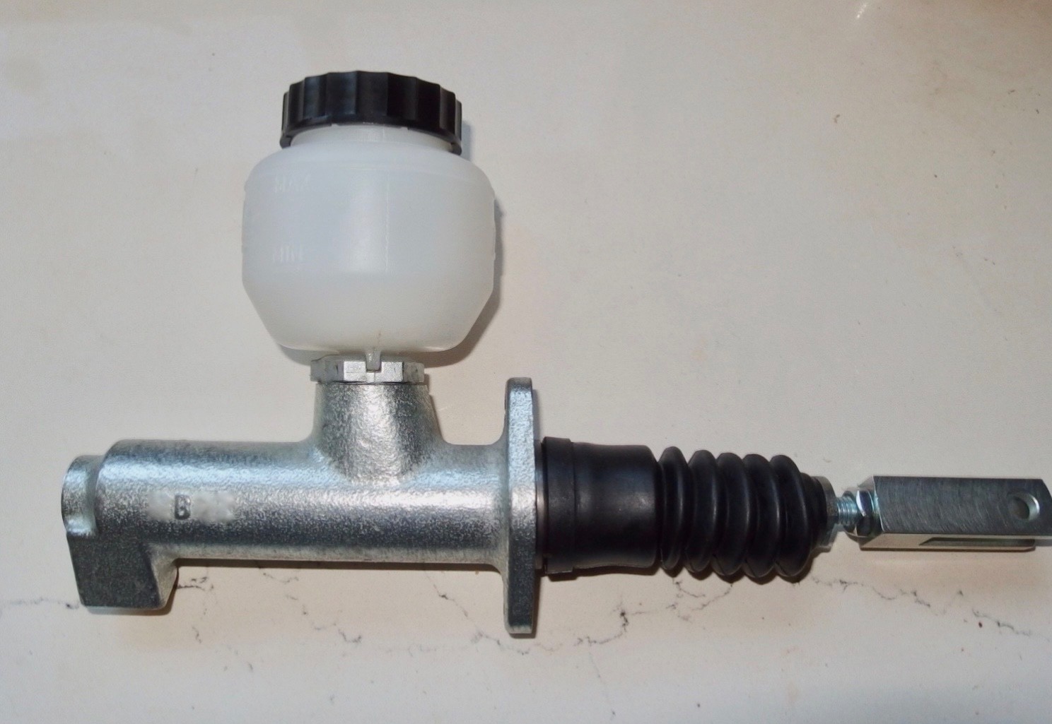 Alfa Romeo Clutch Master Cylinder with Reservoir & ATE cap Spider, GTV ,Berlina