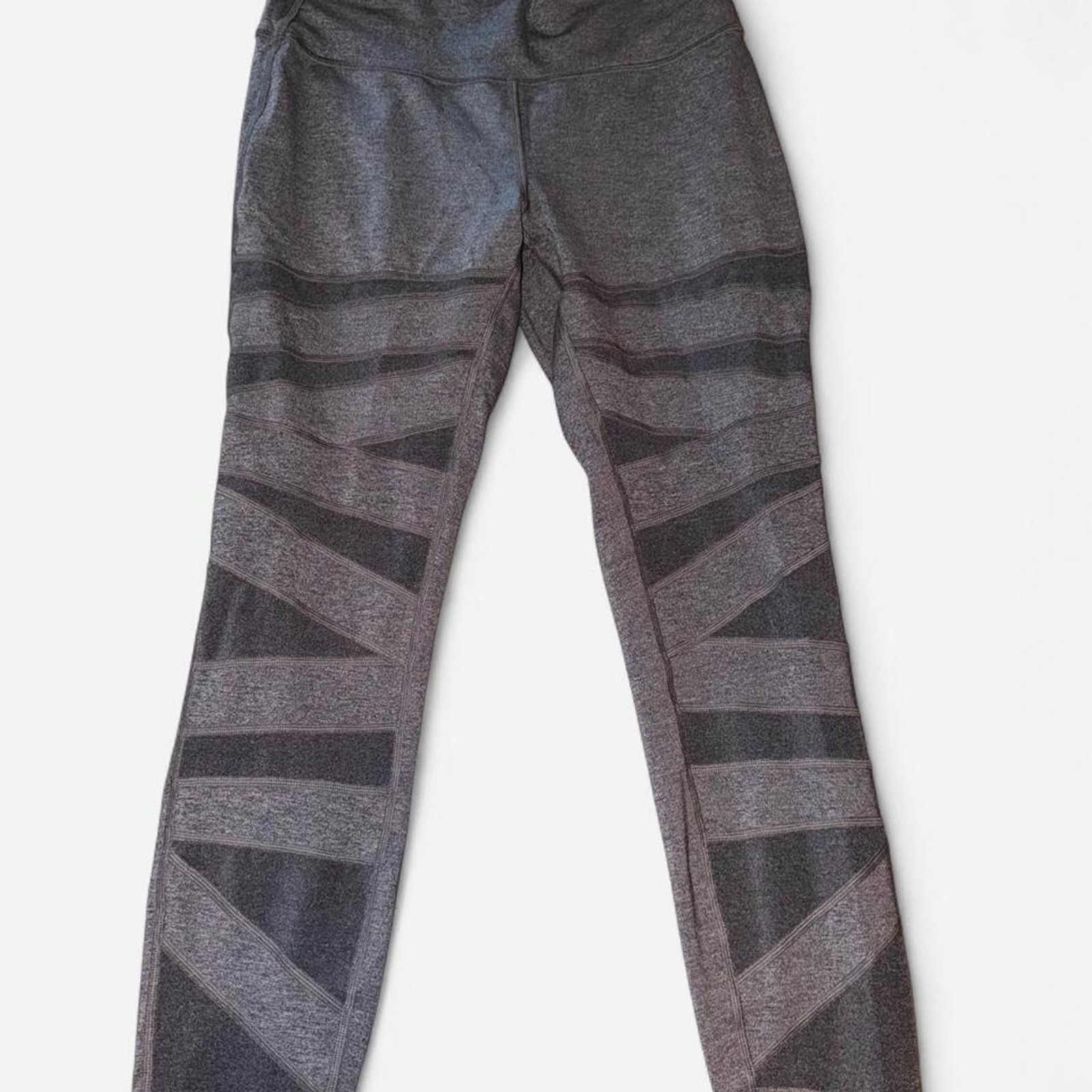 Lululemon Women\'s Grey Leggings