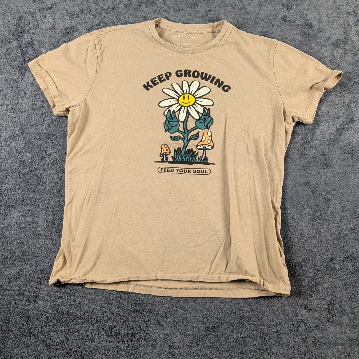 Aeropostale Keep Growing Daisy T-Shirt Men\'s Size Large Short Sleeve Beige Aeropostale Keep Growing Daisy T-Shirt Men\'s Size Large Short Sleeve Beige