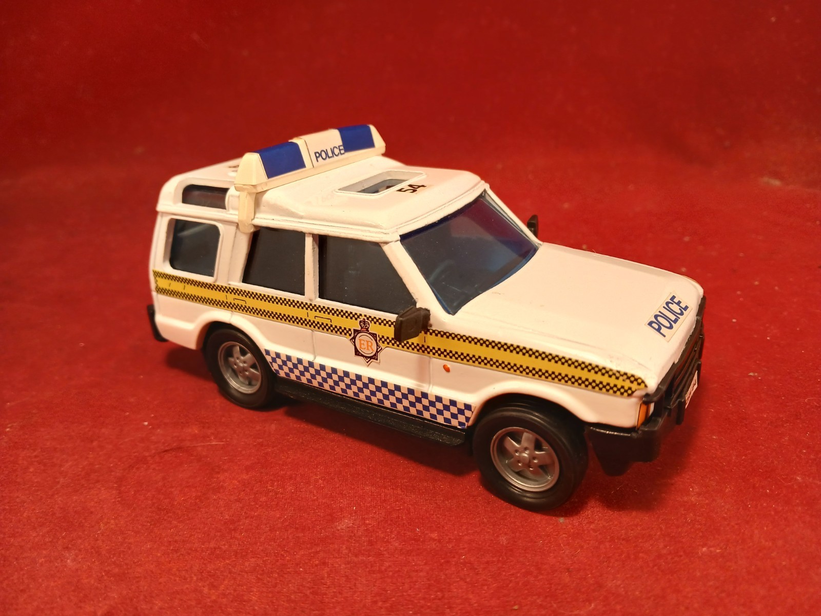 1:32 Britains Deetail Land Rover Discovery Police Mint Unplayed W/ 9481 England 1:32 Britains Deetail Land Rover Discovery Police Mint Unplayed W/ 9481 England