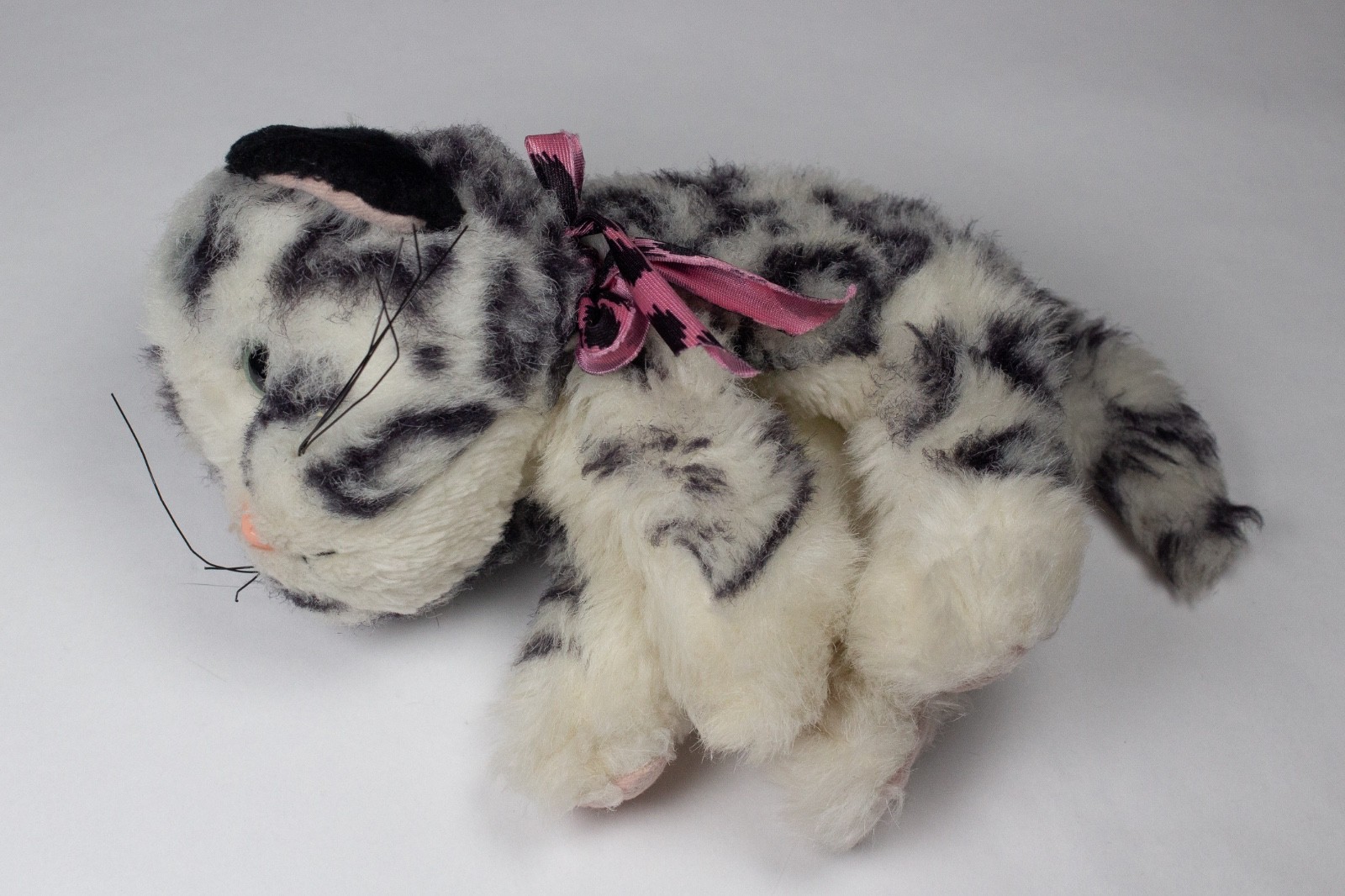 Vintage TYCO Kitty Kitty Jungle Kittens Snow Leopard Plush 10