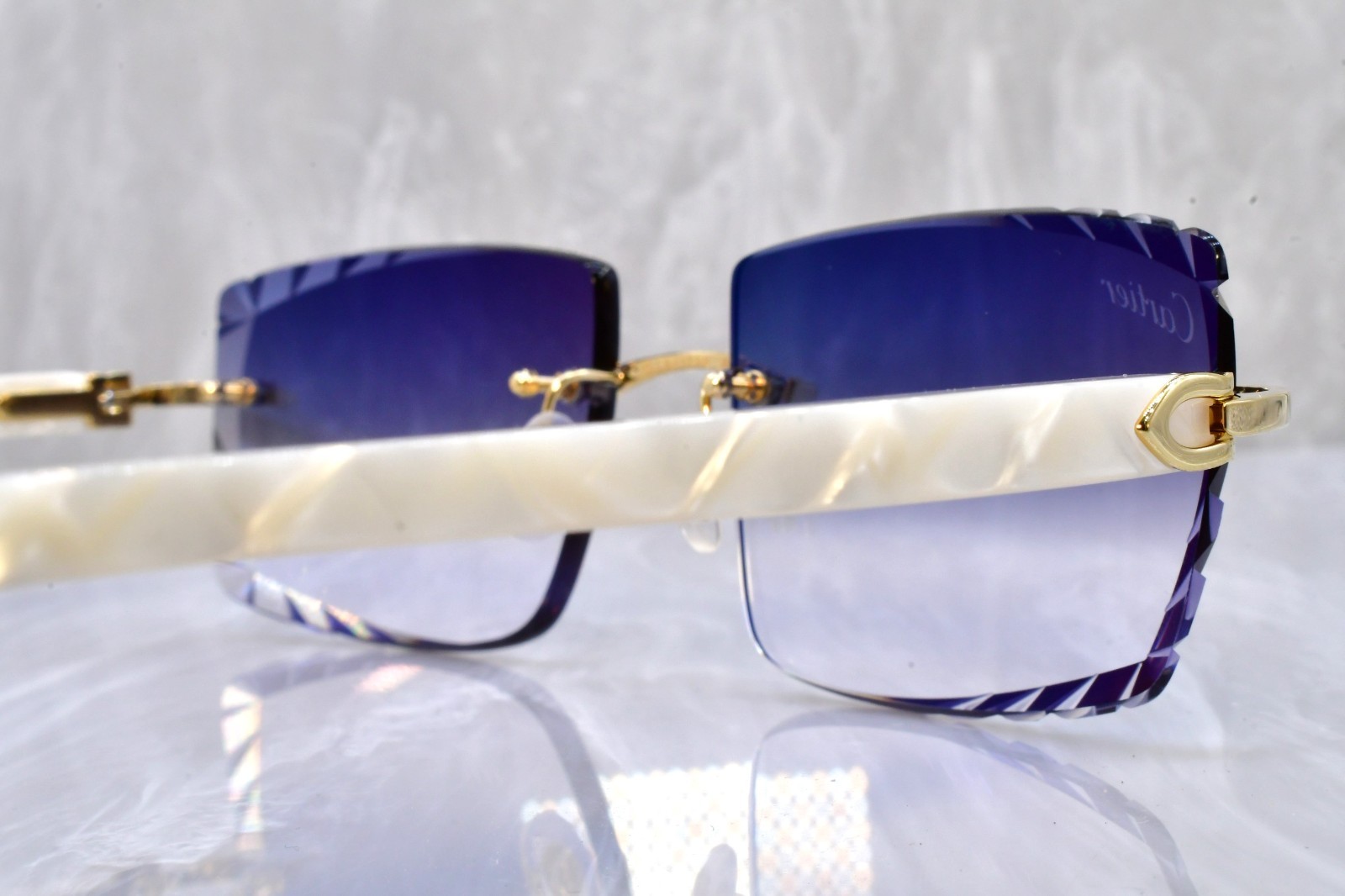 Cartier rimless white c decor gold Diamond cut white pearl sunglasses ct0056o Cartier rimless white c decor gold Diamond cut white pearl sunglasses ct0056o