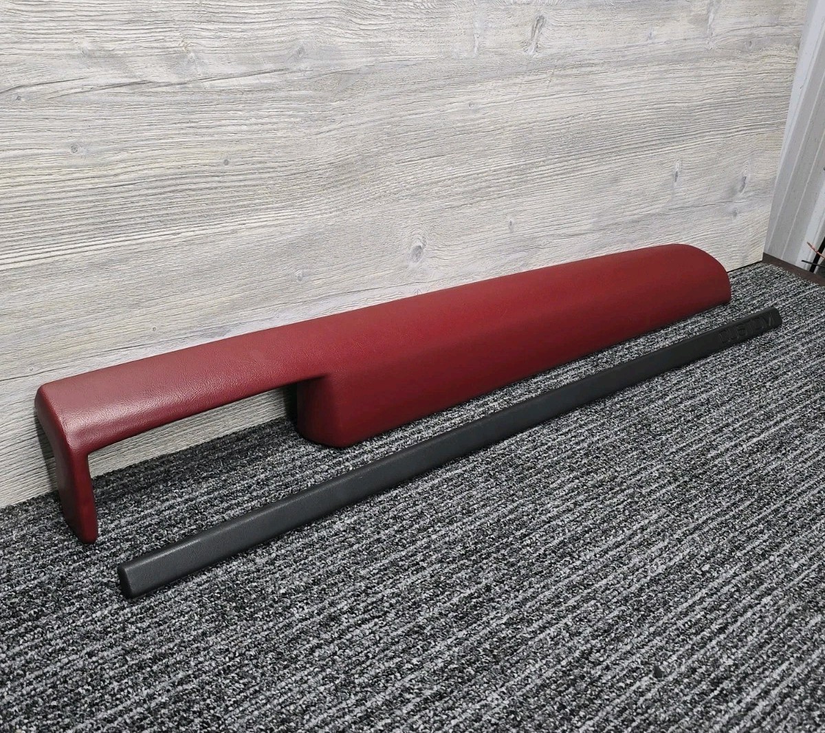 92-96 FORD F150 F250 F-150 DASH DASHBOARD PAD TRIM PANEL RED OEM 1992 93 94 95 92-96 FORD F150 F250 F-150 DASH DASHBOARD PAD TRIM PANEL RED OEM 1992 93 94 95