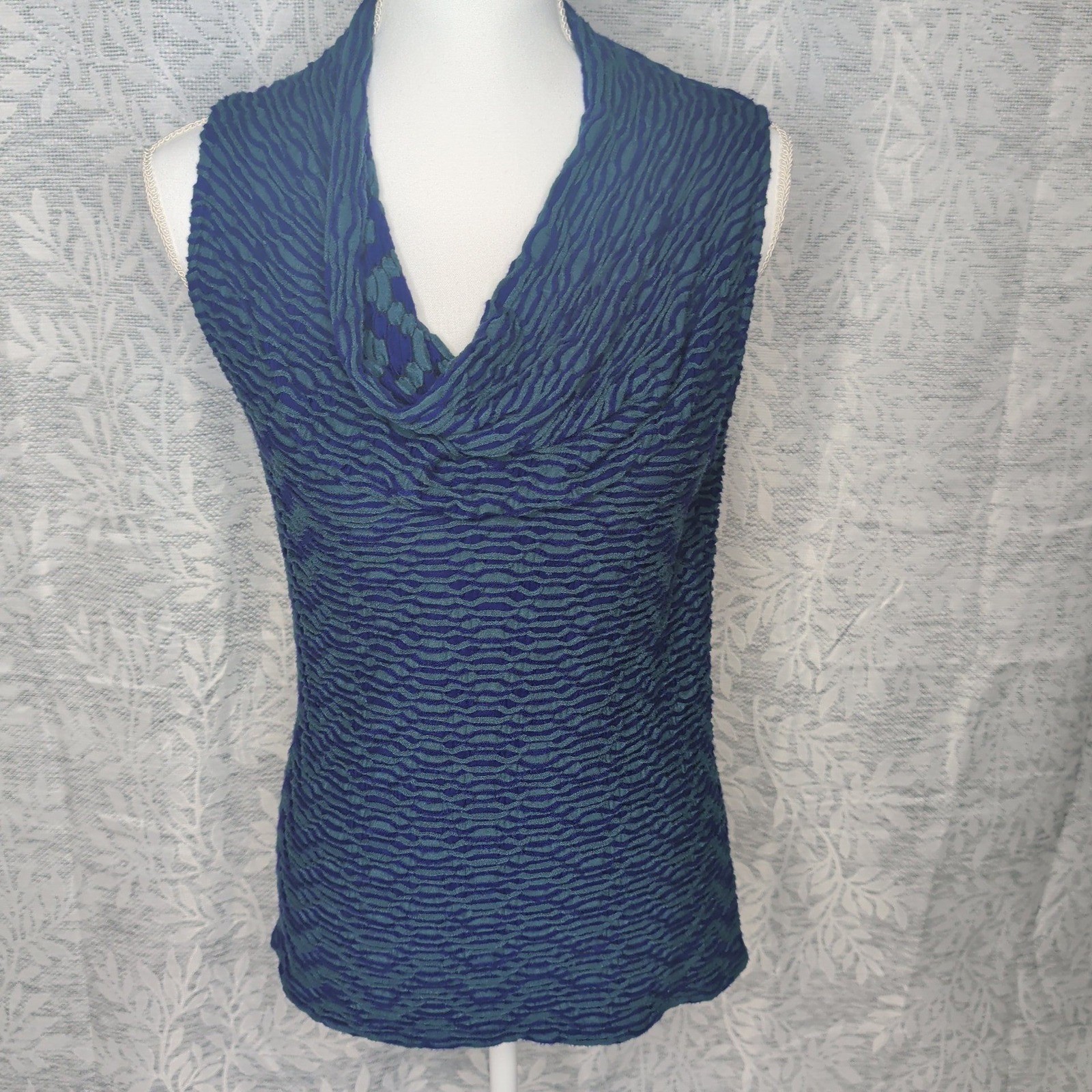 Deletta Anthropologie Blue Green Textured Cowl Neck Sleeveless Top Medium Deletta Anthropologie Blue Green Textured Cowl Neck Sleeveless Top Medium