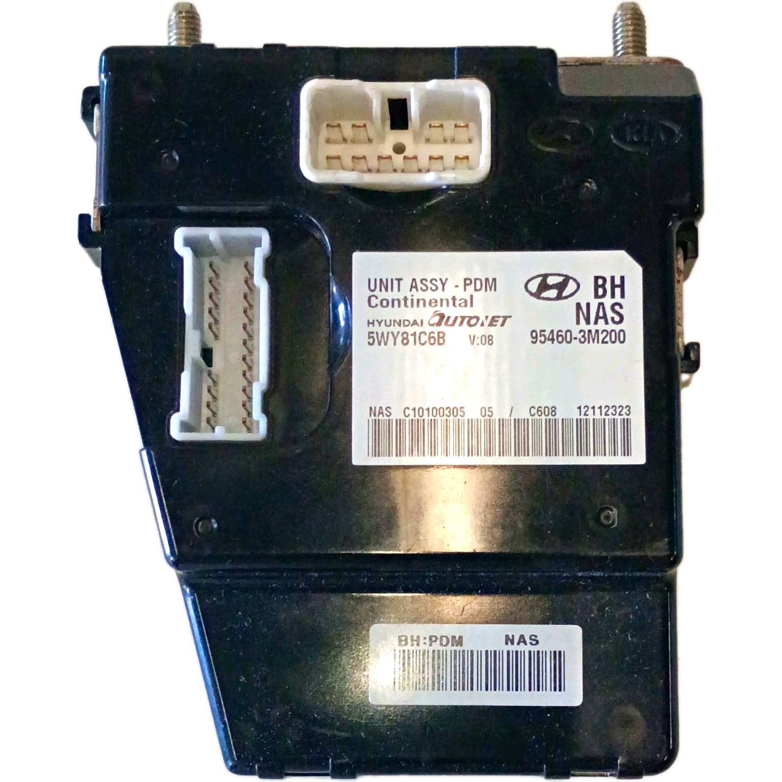 NEW Genuine OEM Hyundai Genesis 2008-2014 Power Module PDM 95460-3M200 NEW Genuine OEM Hyundai Genesis 2008-2014 Power Module PDM 95460-3M200