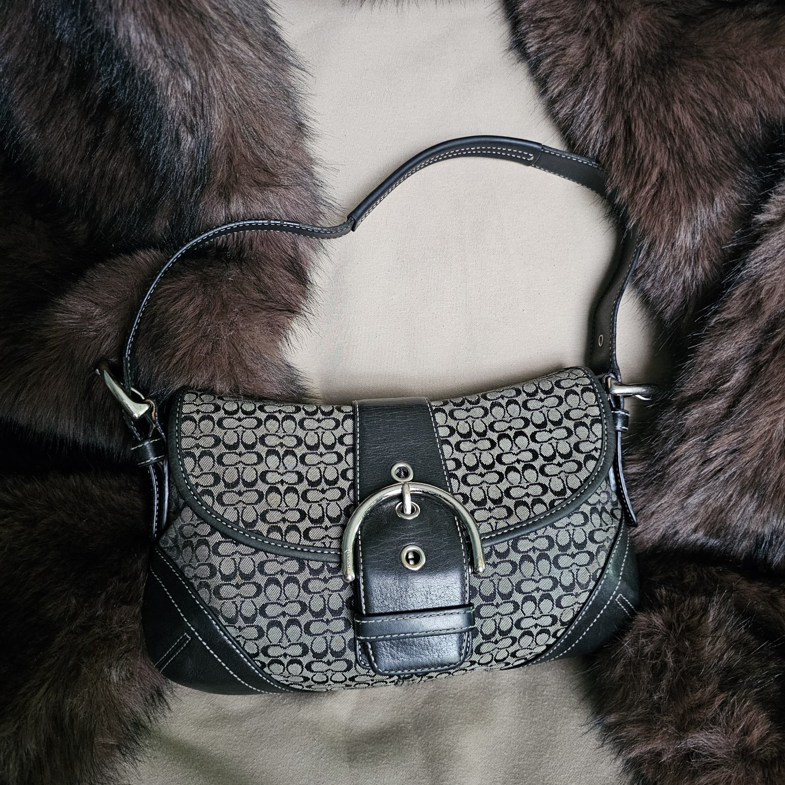 Coach Signature Small Crescent Shoulder Bag Black/Gray Buckle Detachable Strap Coach Signature Small Crescent Shoulder Bag Black/Gray Buckle Detachable Strap
