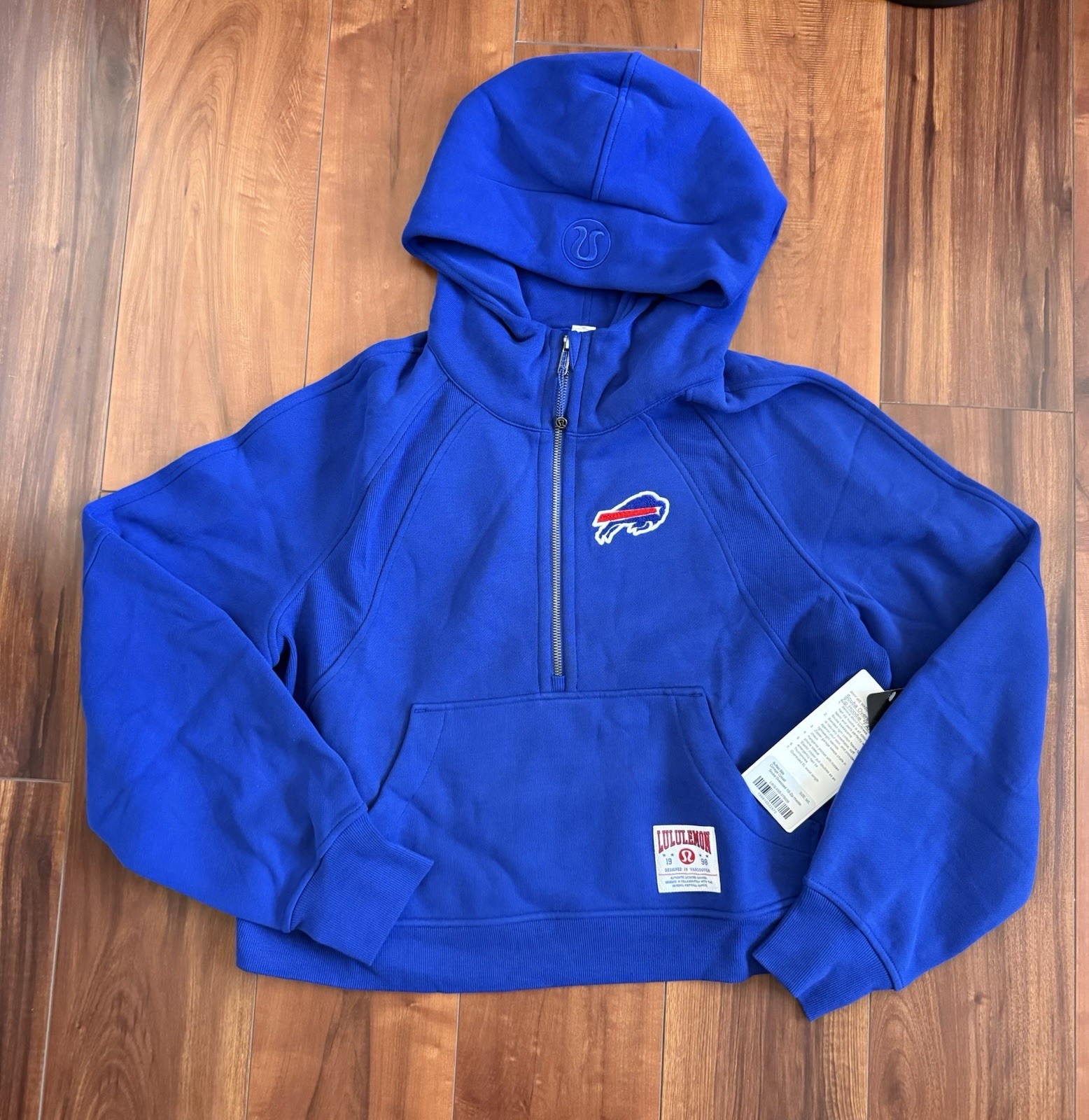 New Womens lululemon Buffalo Bills Scuba Oversized Half-Zip Hoodie Sz M / L $128 New Womens lululemon Buffalo Bills Scuba Oversized Half-Zip Hoodie Sz M / L $128